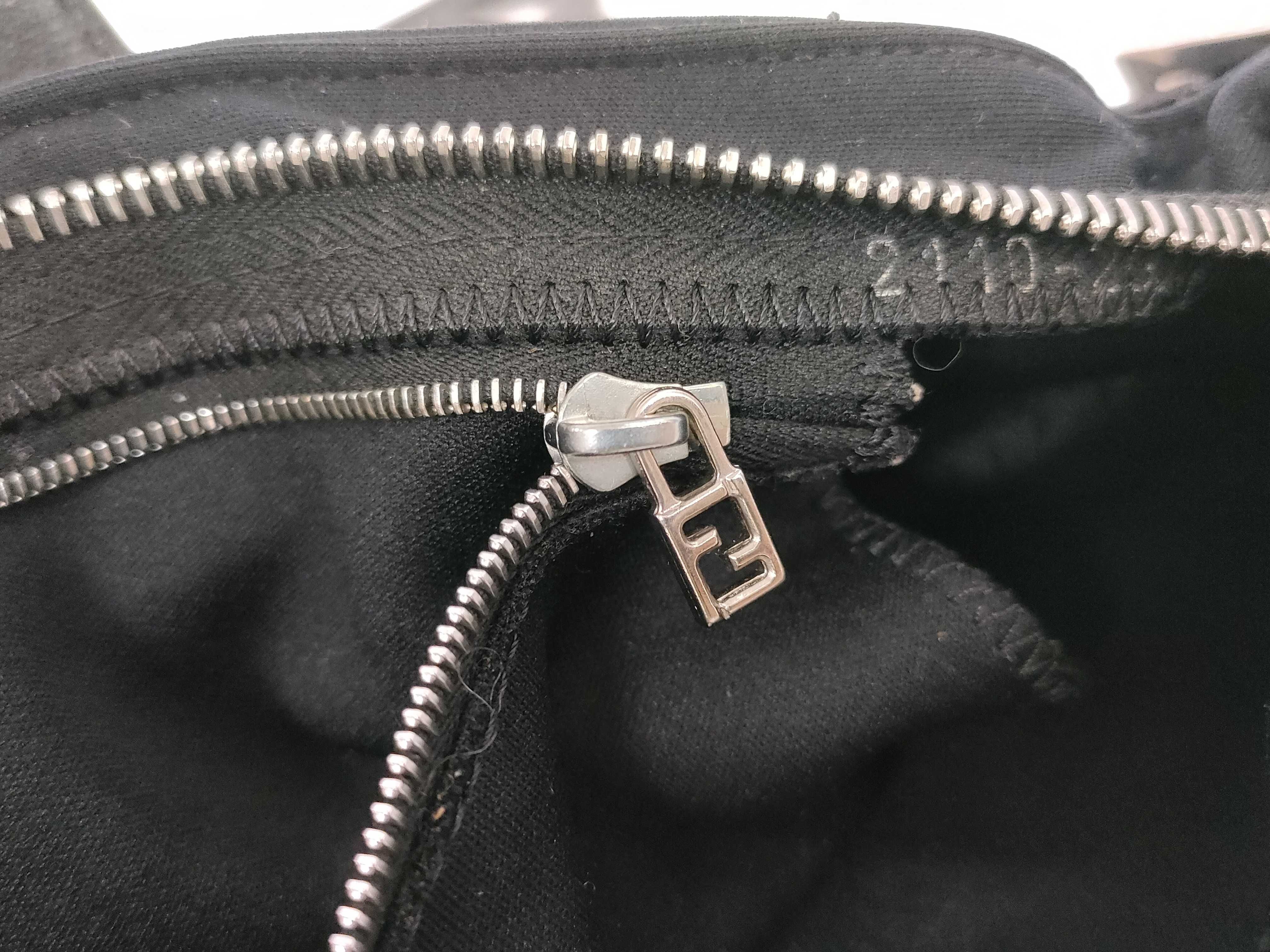 shoulder bag, black. — view 11