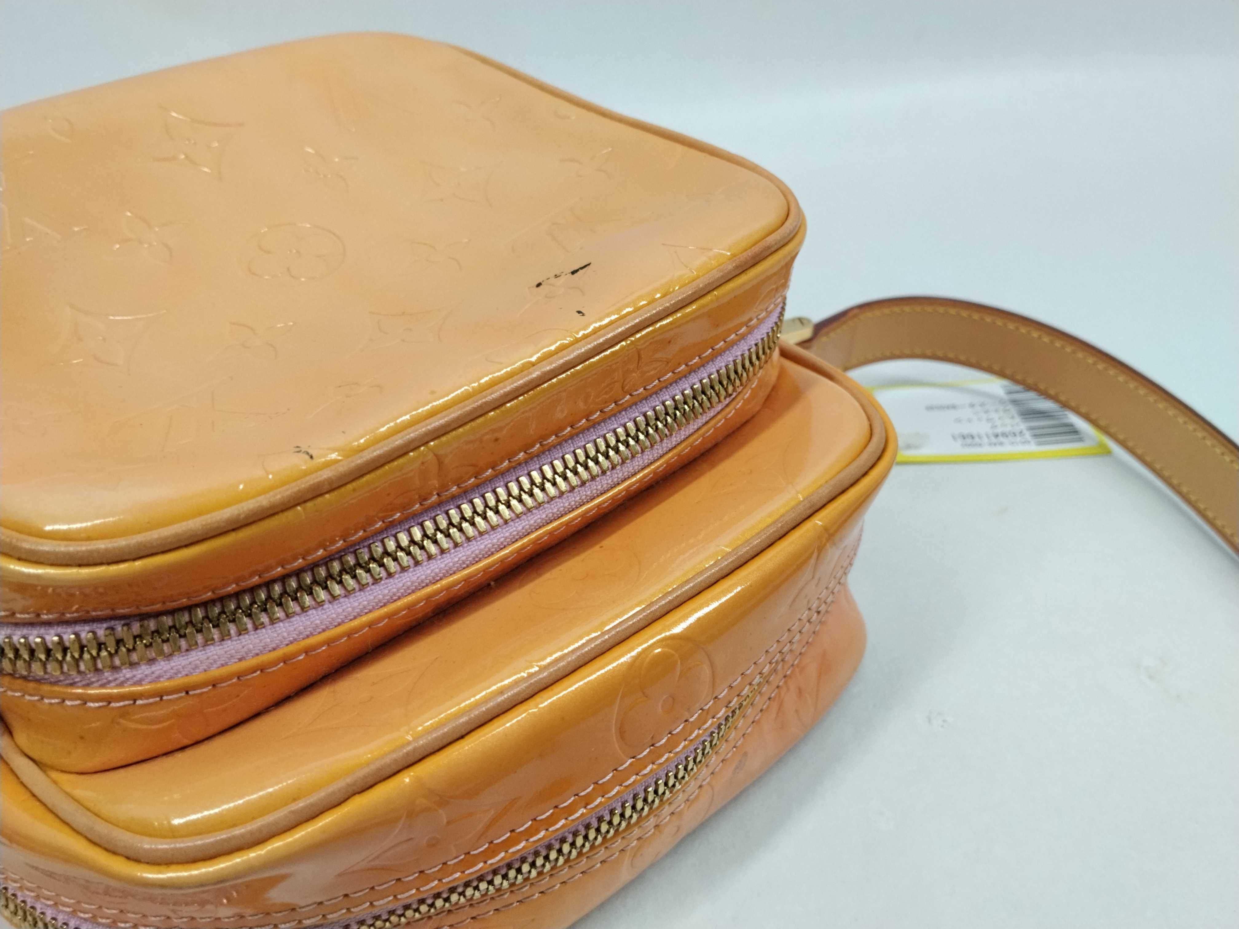Vernis Worcester Shoulder Bag — view 9