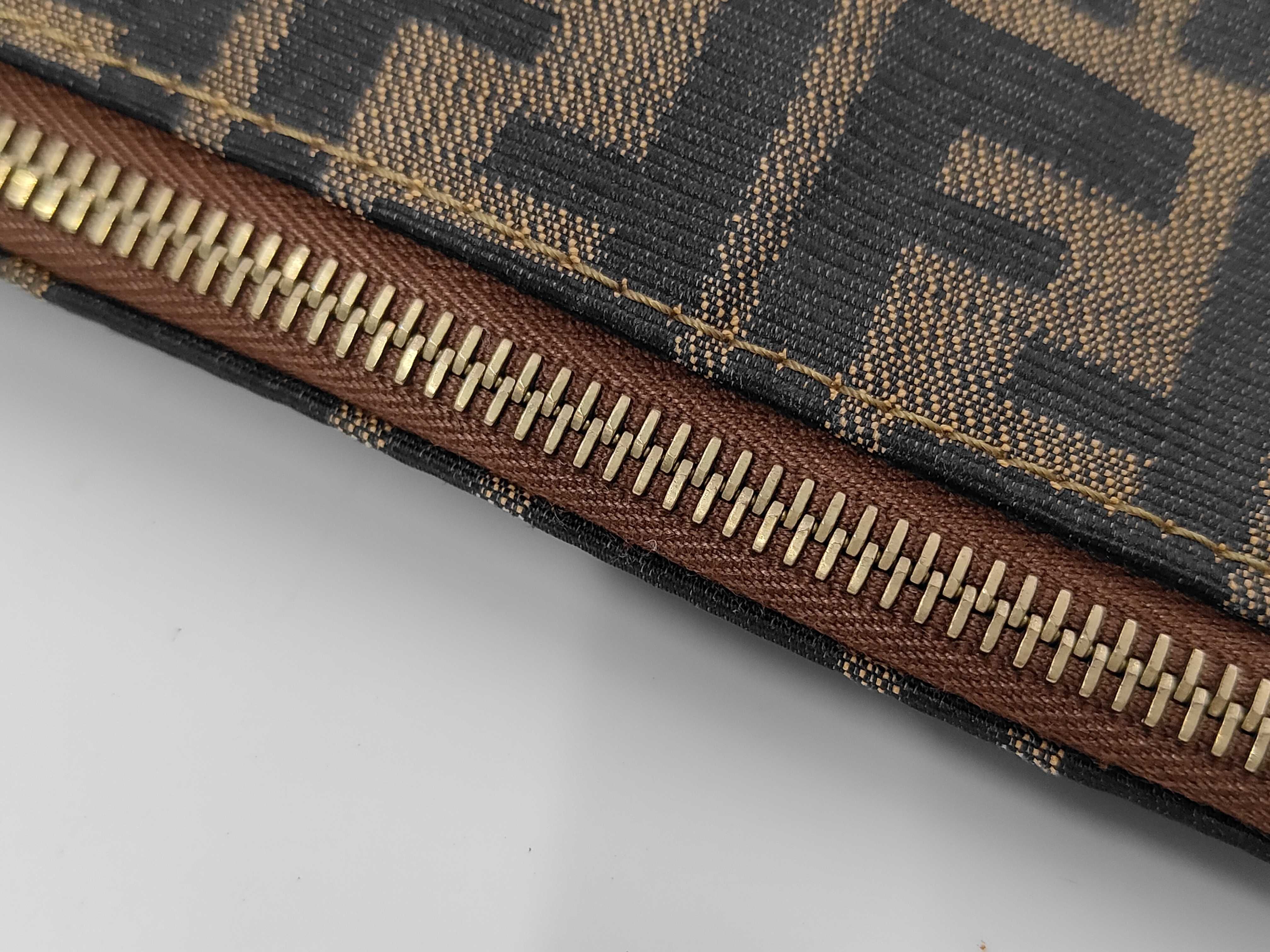 Zucca Shoulder Bag — view 9
