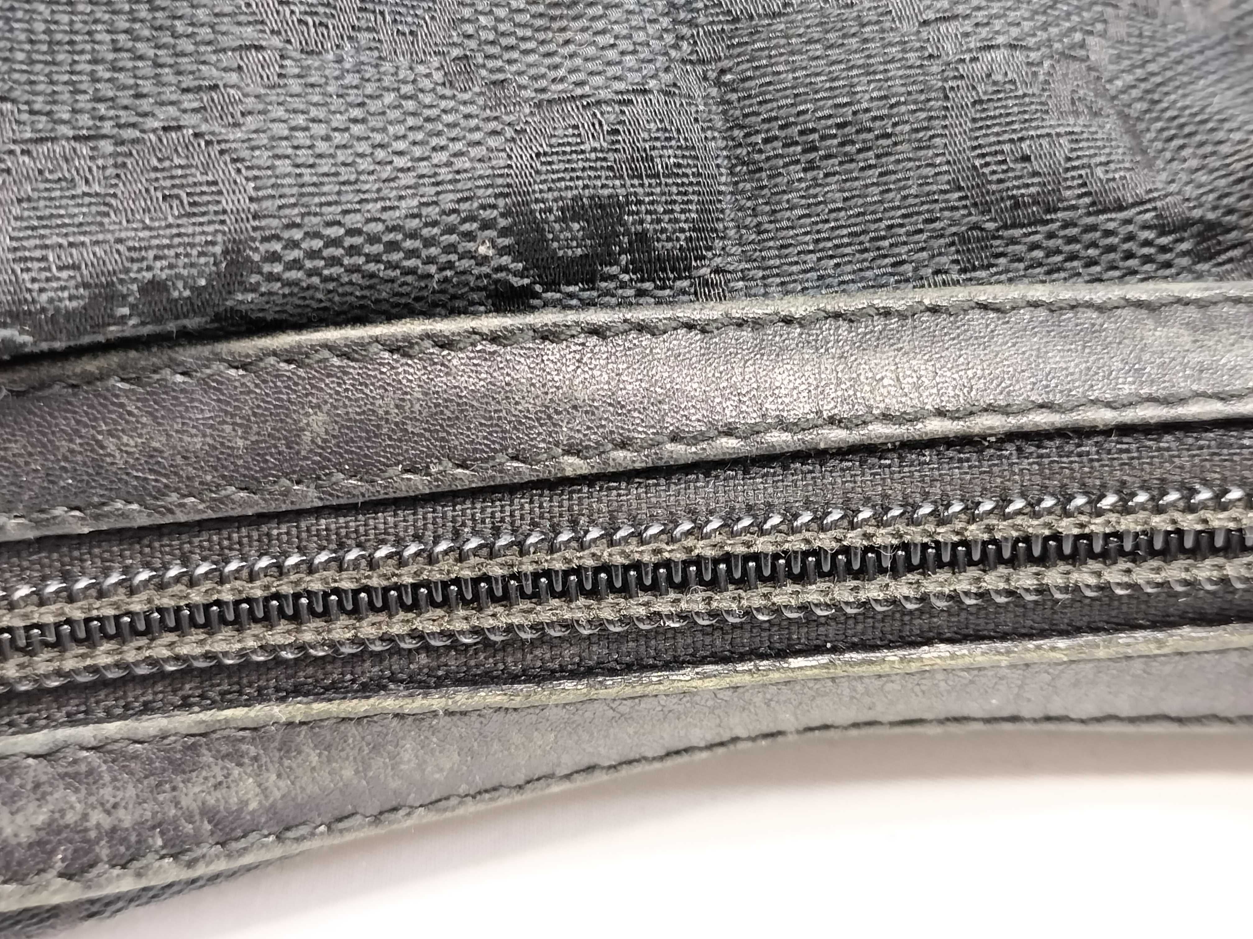 GG Canvas One-Shoulder Bag 001.4204 — view 6