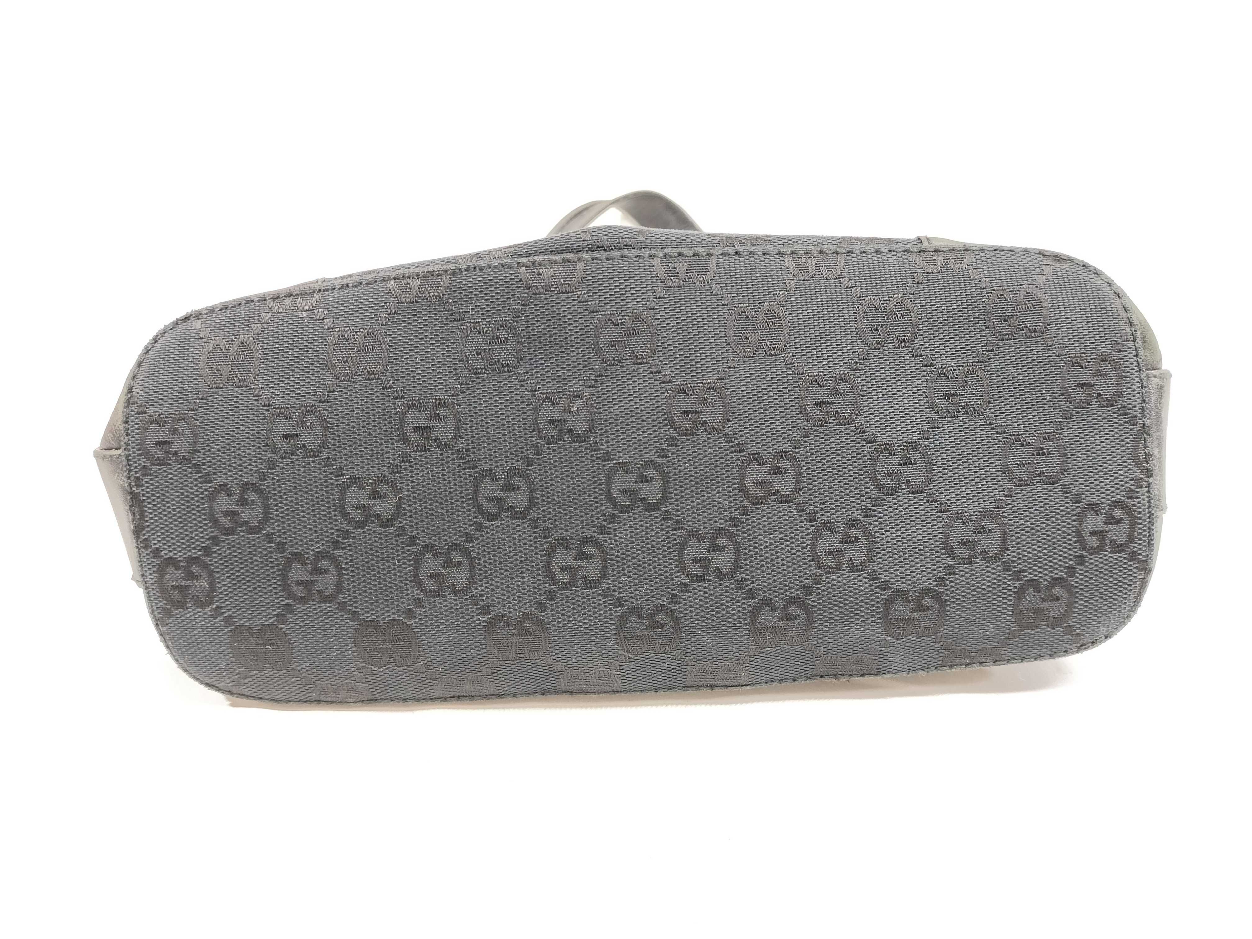 GG Canvas One-Shoulder Bag 001.4204 — view 8