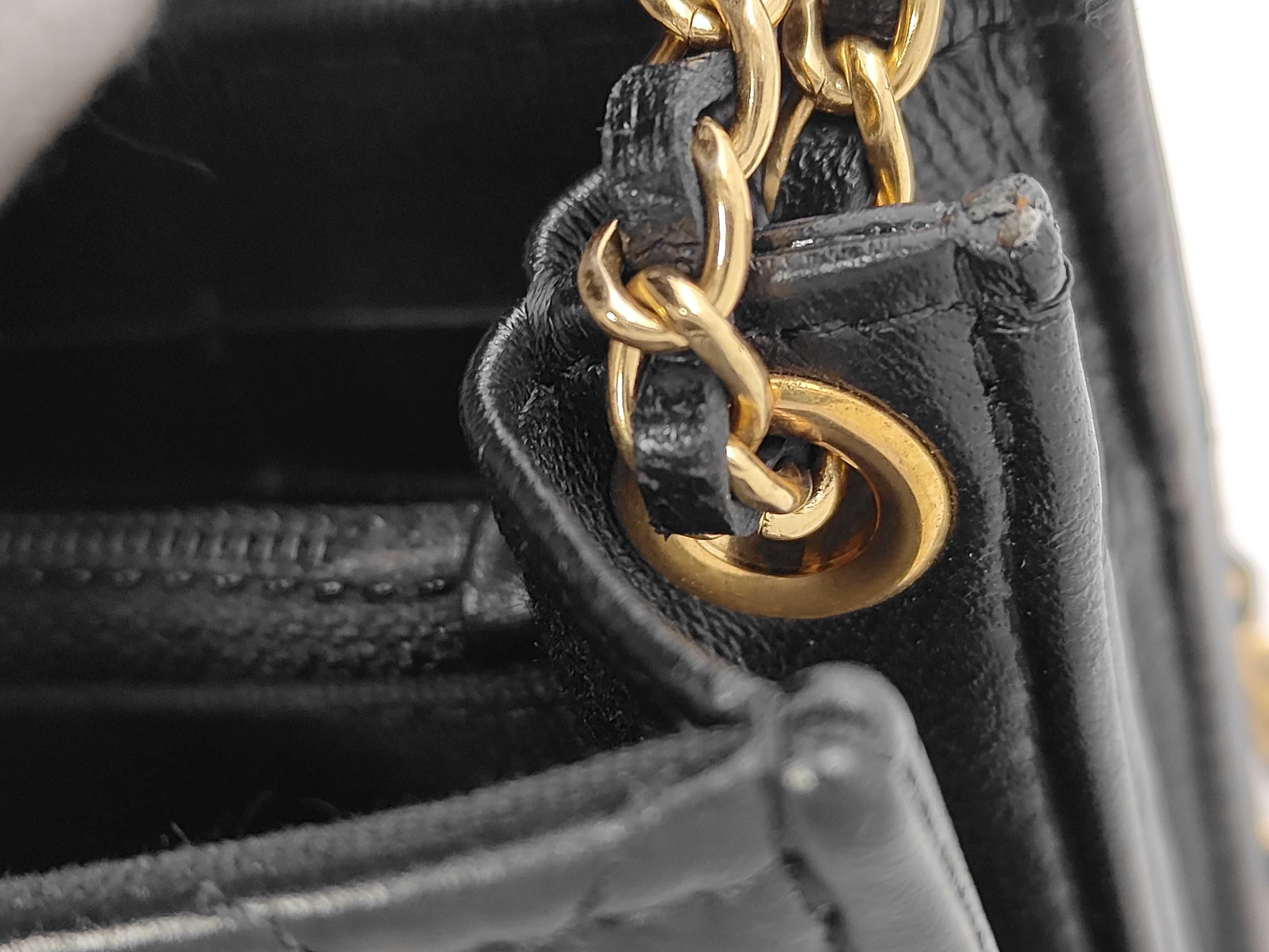 Matelassé Coco Mark Phone Case Chain Wallet Shoulder Bag — view 7
