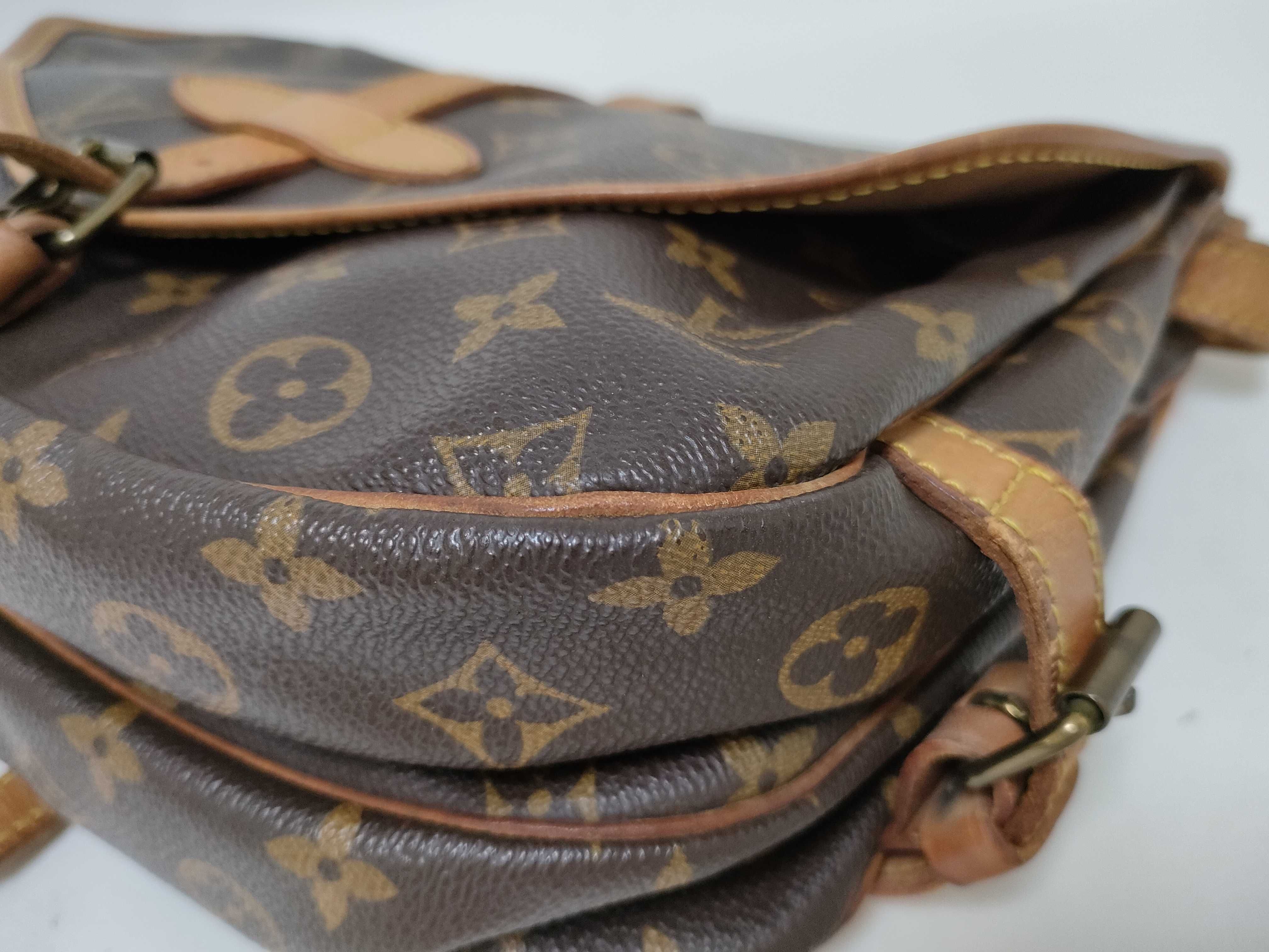 Monogram Saumur 30 M42256 Brown Shoulder Bag — view 6