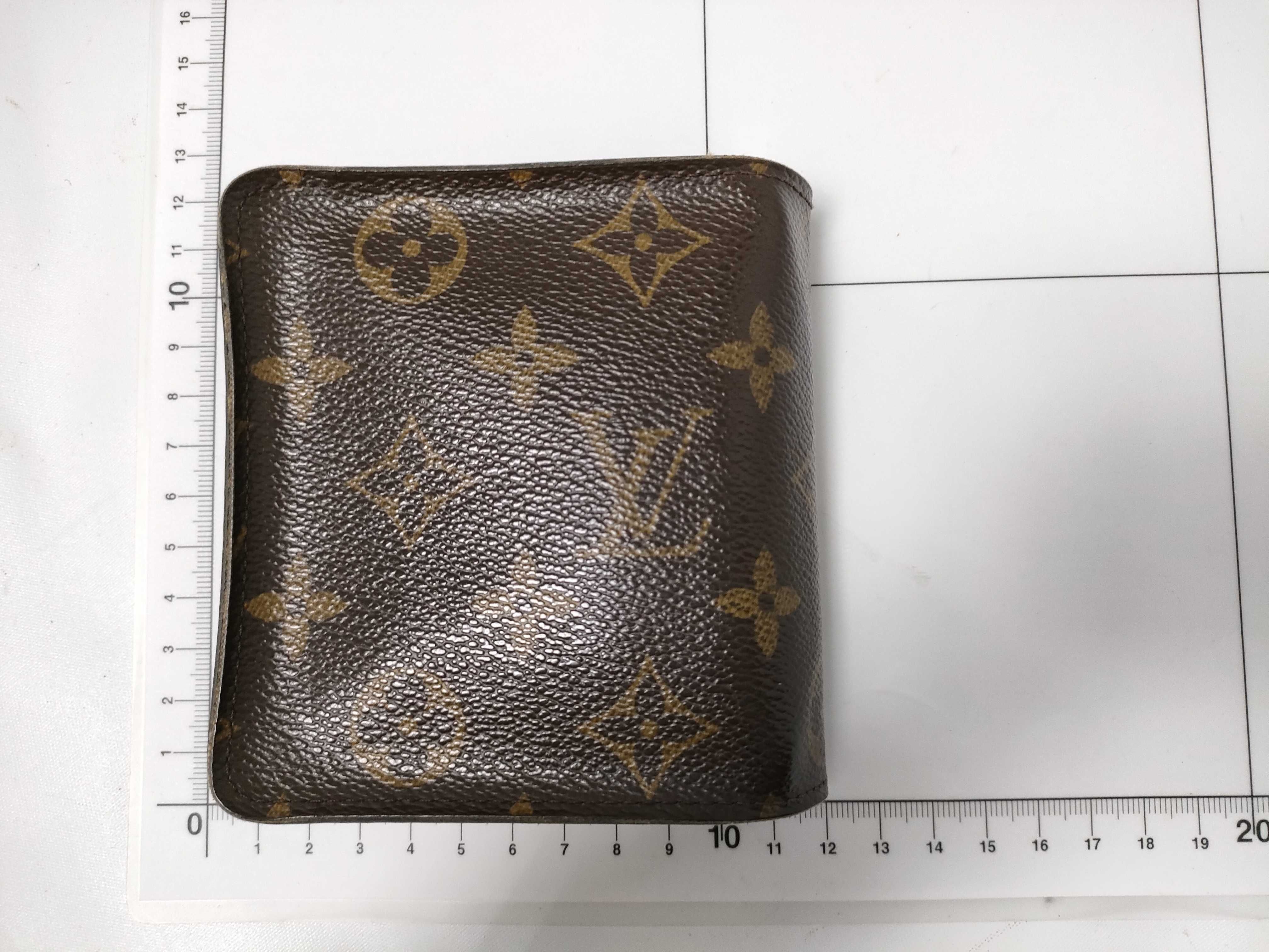 Monogram Louis Vuitton Monogram Compact Zip Bi-fold Wallet M61667 MI0035 Wallet — view 2