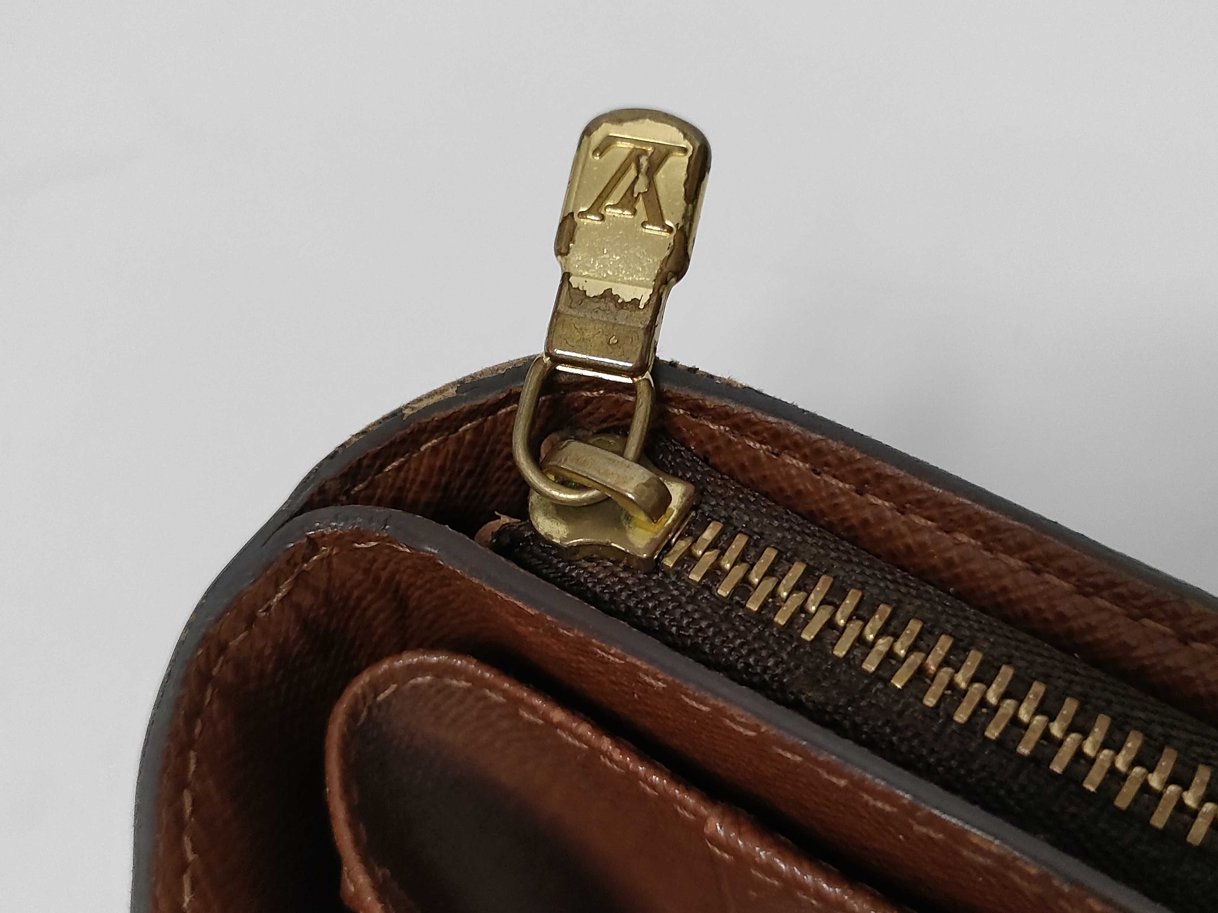Monogram Louis Vuitton Monogram Compact Zip Bi-fold Wallet M61667 MI0035 Wallet — view 10