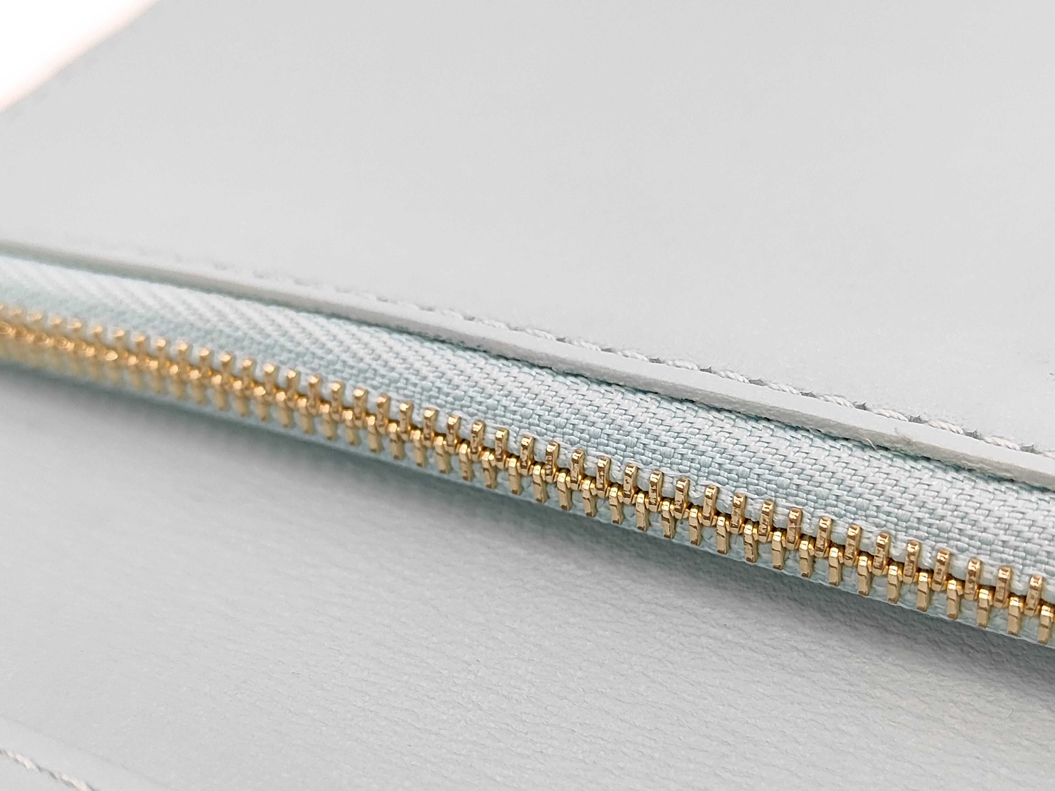 Wallet — view 6