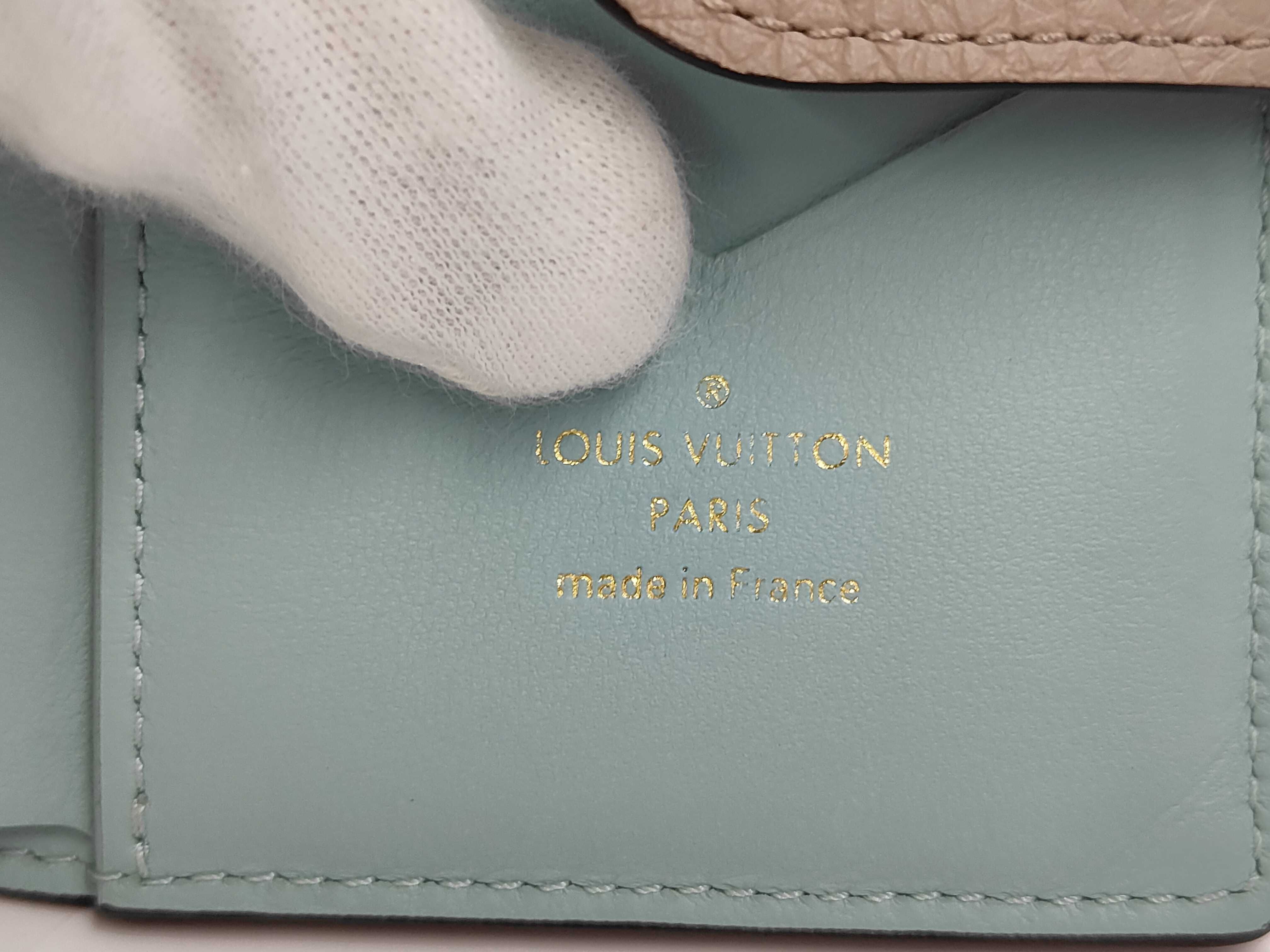 Wallet — view 8