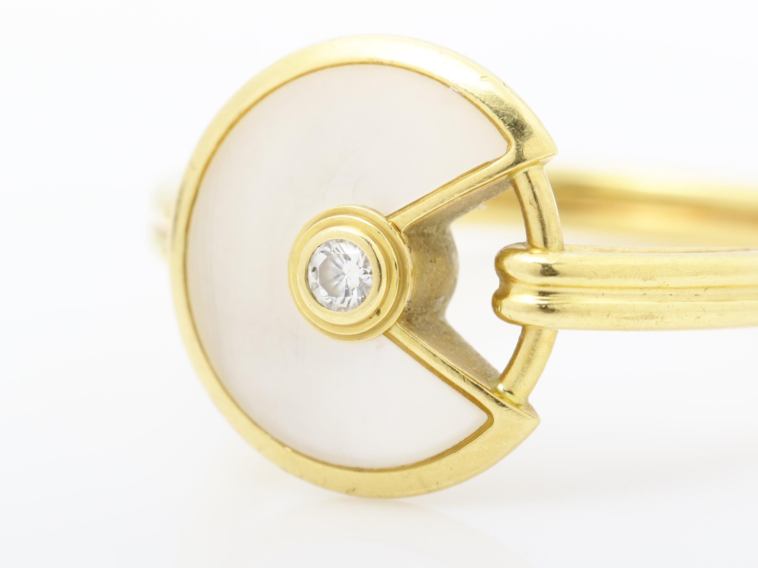 Ring, 750YG, shell, diamond, 3.3g, #56 stamped. — view 3