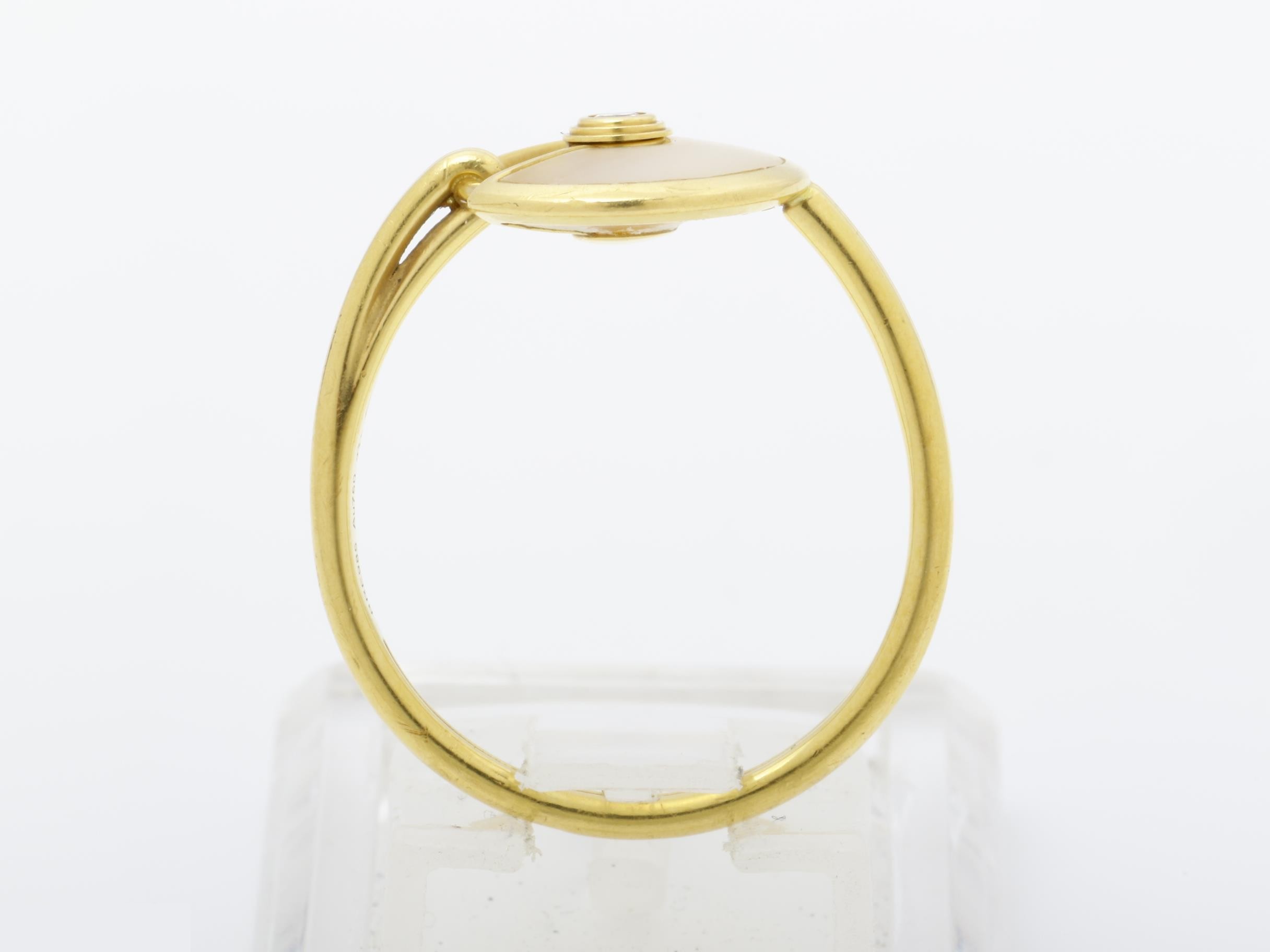 Ring, 750YG, shell, diamond, 3.3g, #56 stamped. — view 5