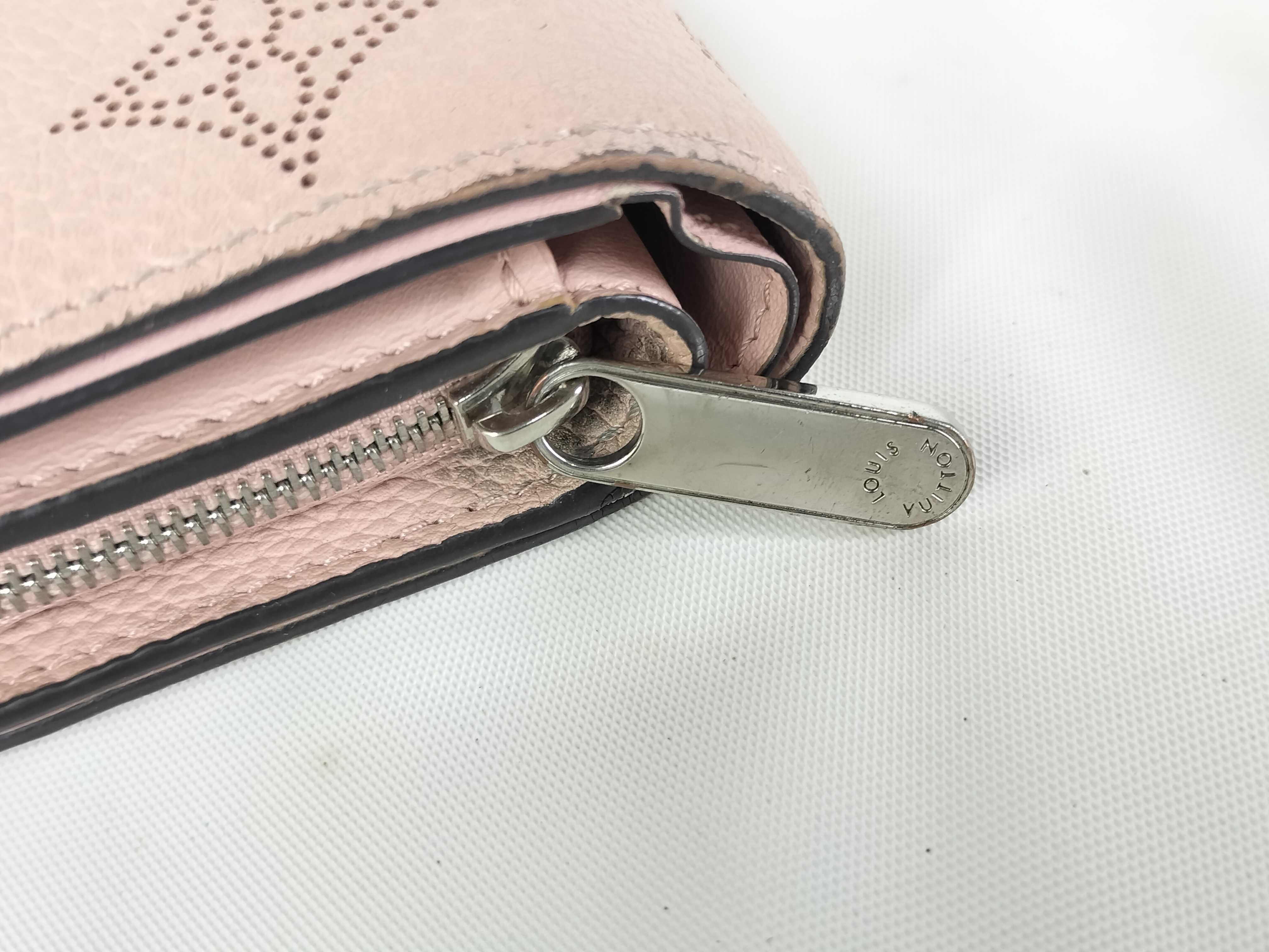 Monogram Mahina Bi-fold Wallet with Initials — view 5
