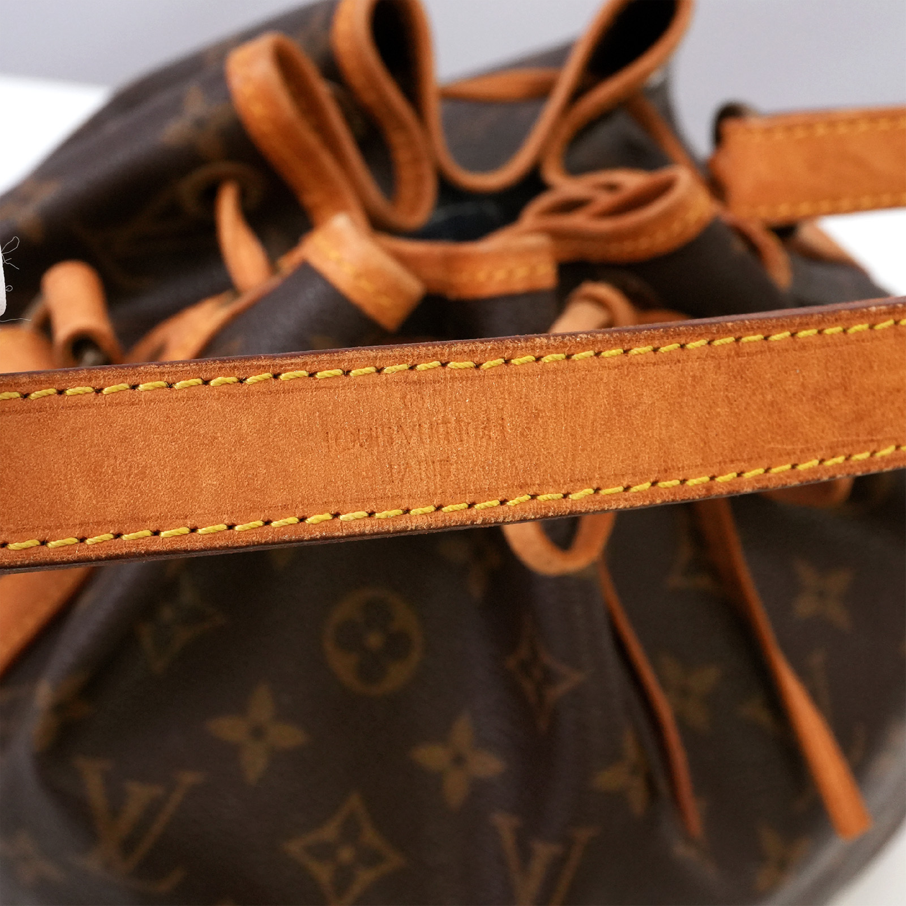 Monogram Petit Noé M42226 Shoulder Bag — view 12