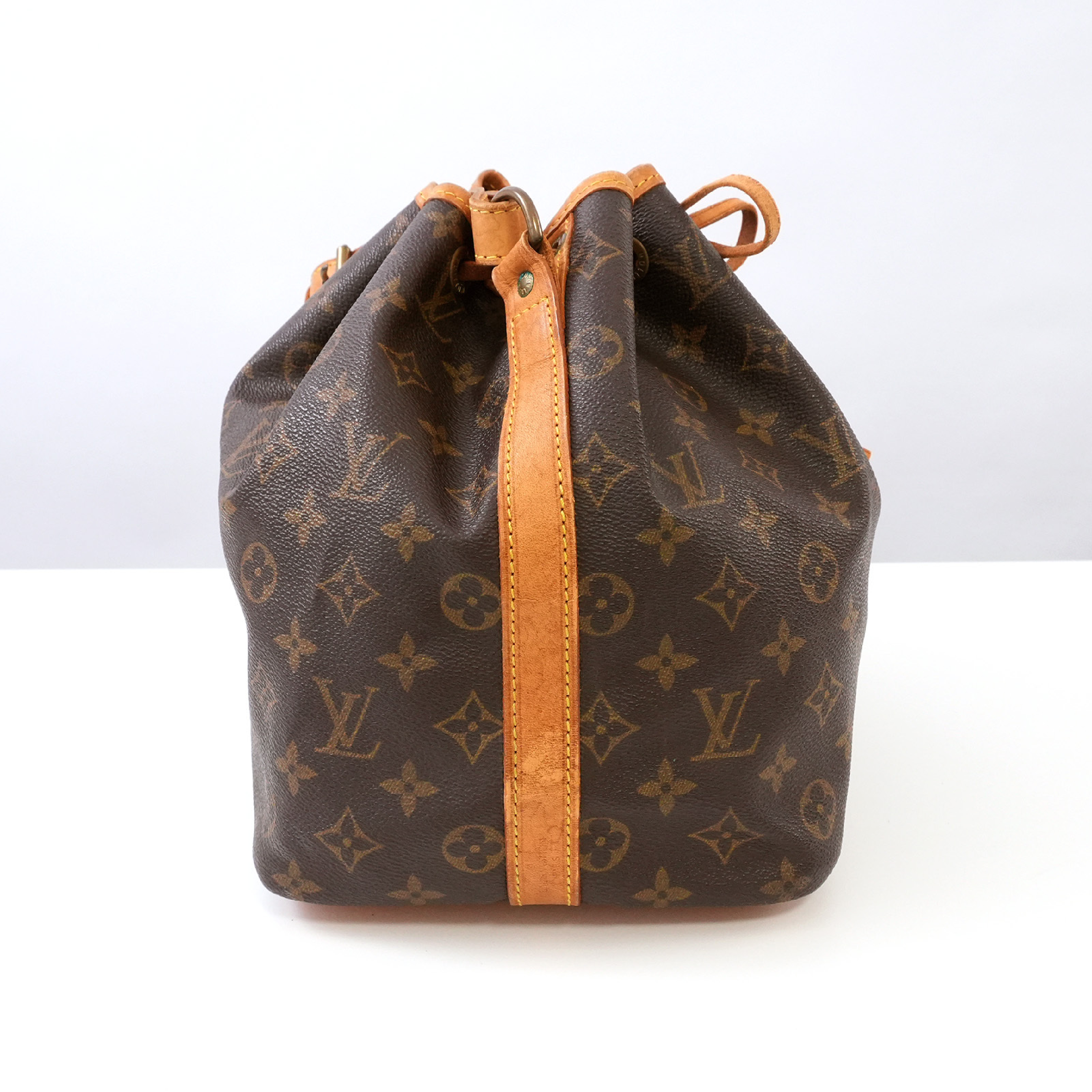 Monogram Petit Noé M42226 Shoulder Bag — view 6