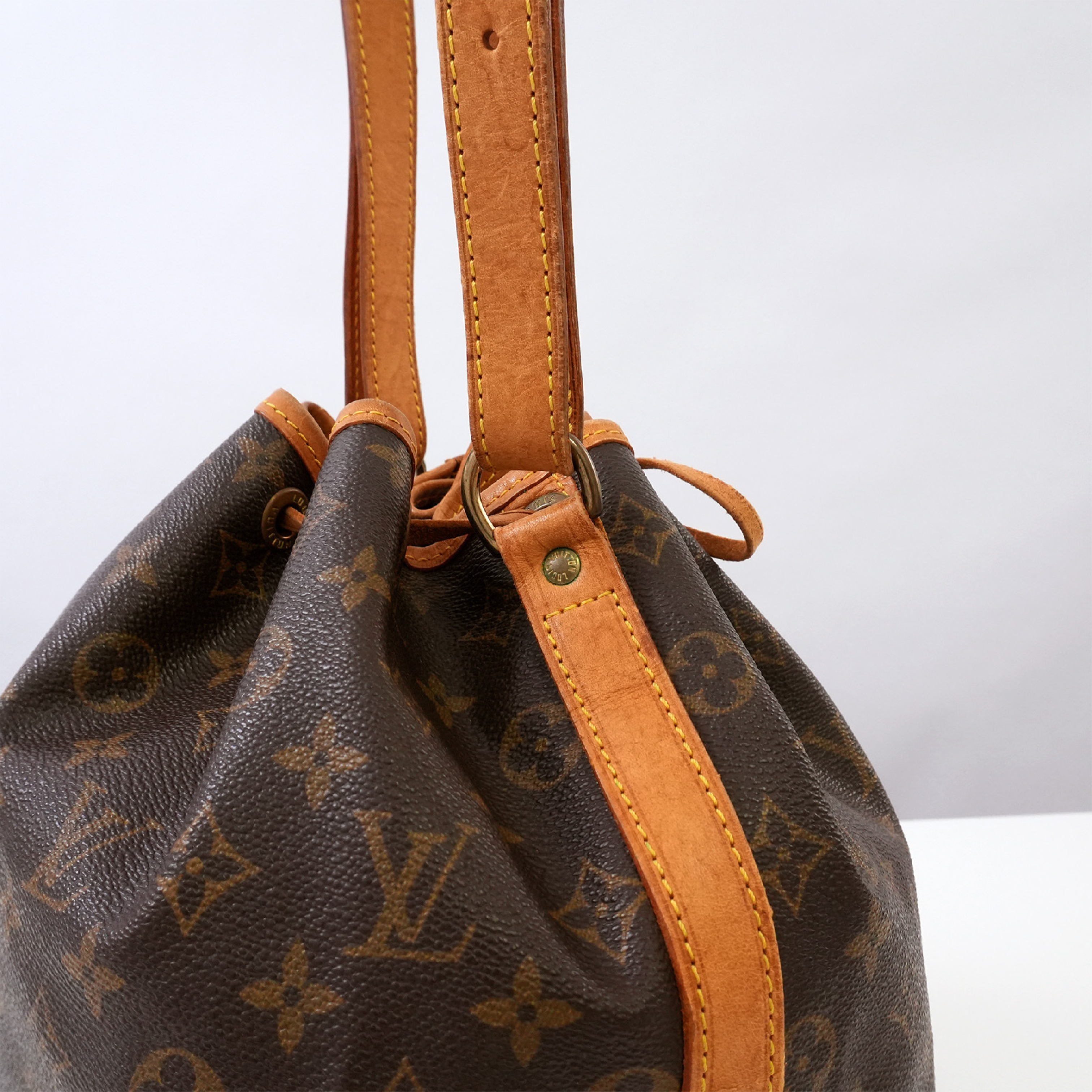 Monogram Petit Noé M42226 Shoulder Bag — view 8