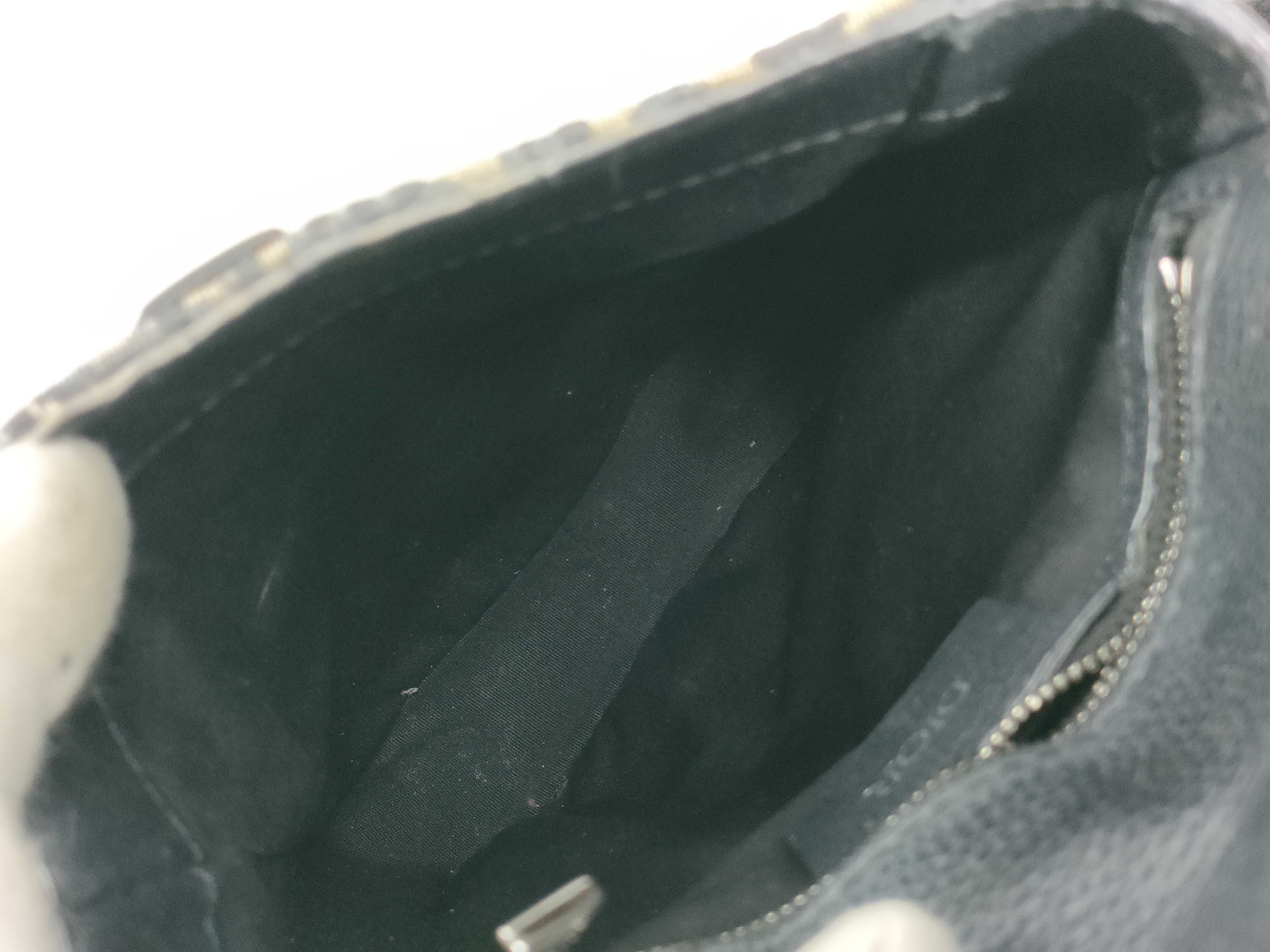 Trotter DU-Christian Oblique Saddle Canvas Shoulder Bag — view 9