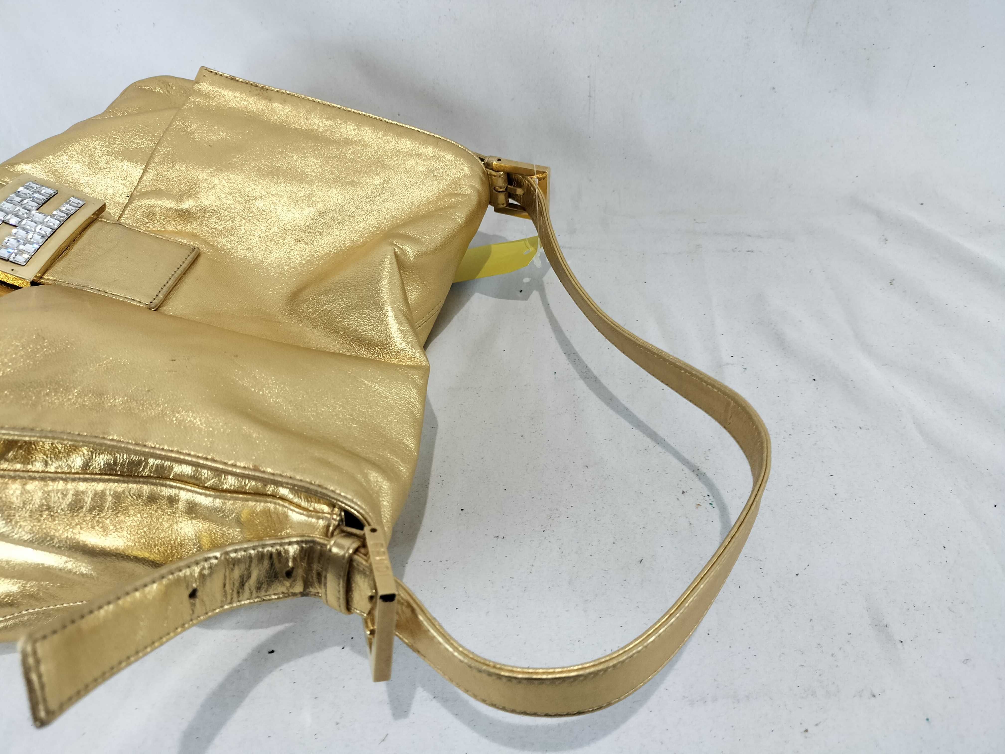 Mamma Bucket/One-Shoulder Bag/Light Stone/Metallic/Gold Handbag — view 4