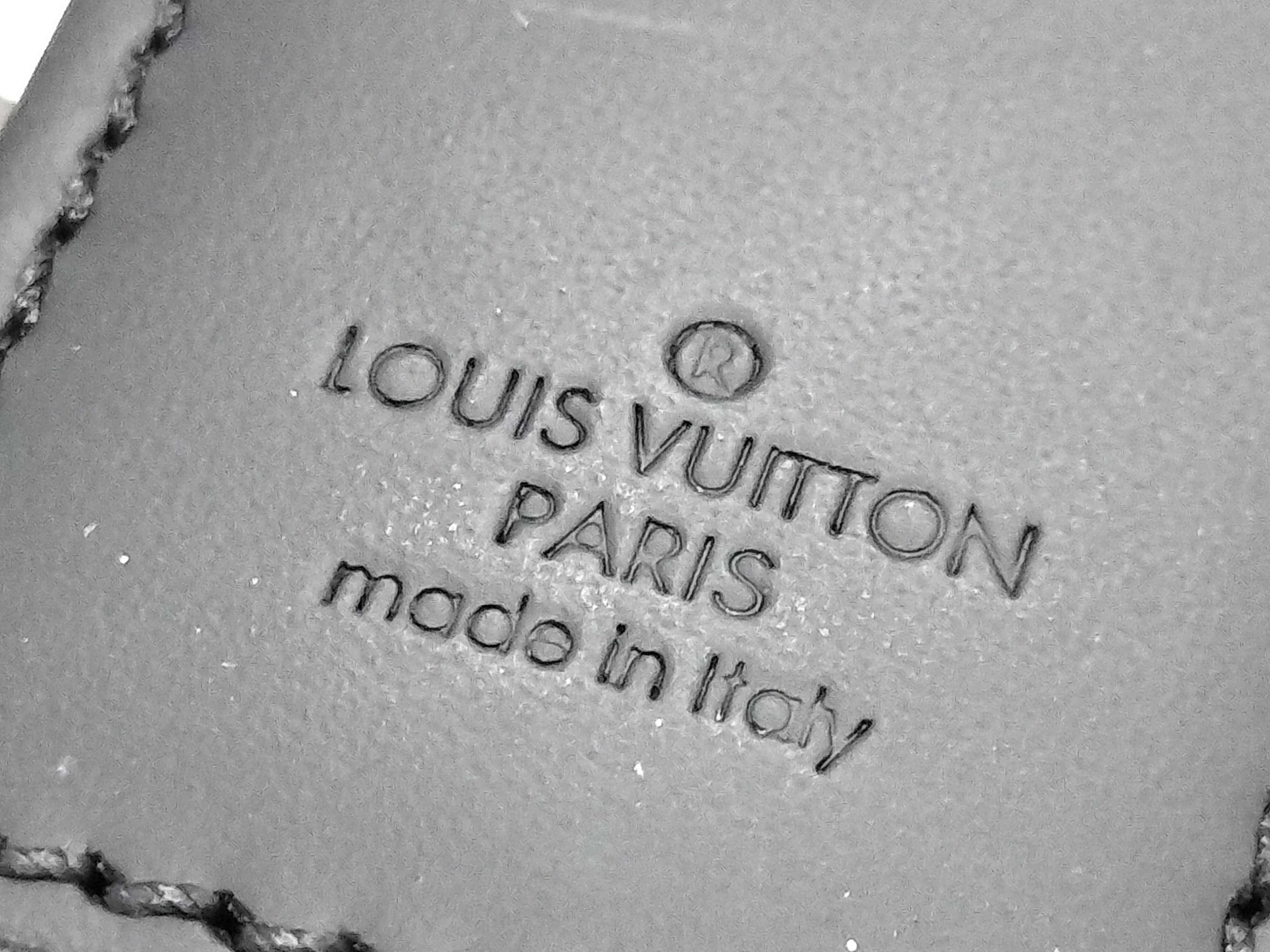 M00834 Porte Clés For You Charm Key Case — view 8