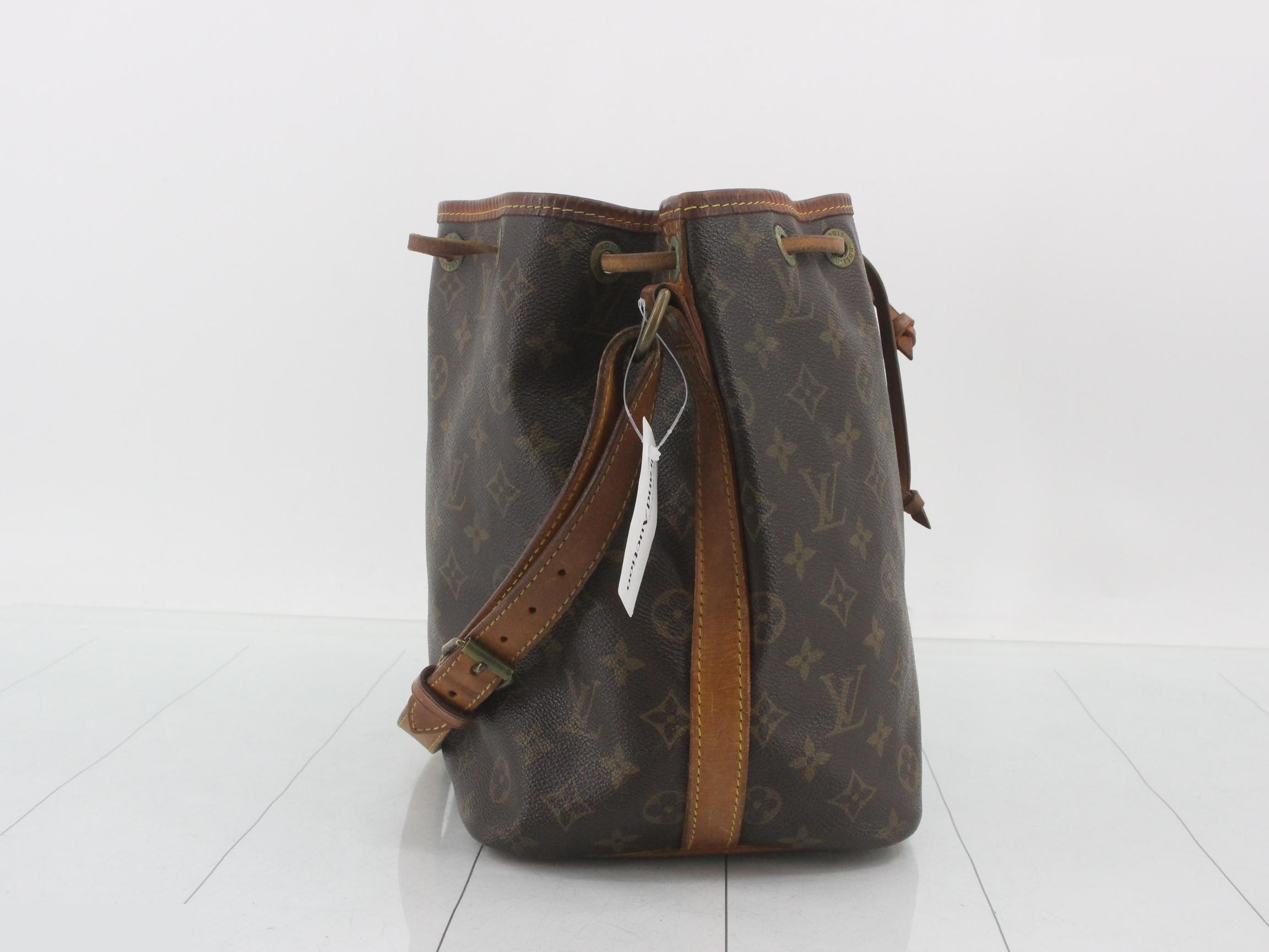 Monogram Petit Noé AR9001 (shows signs of wear and tear) — view 4