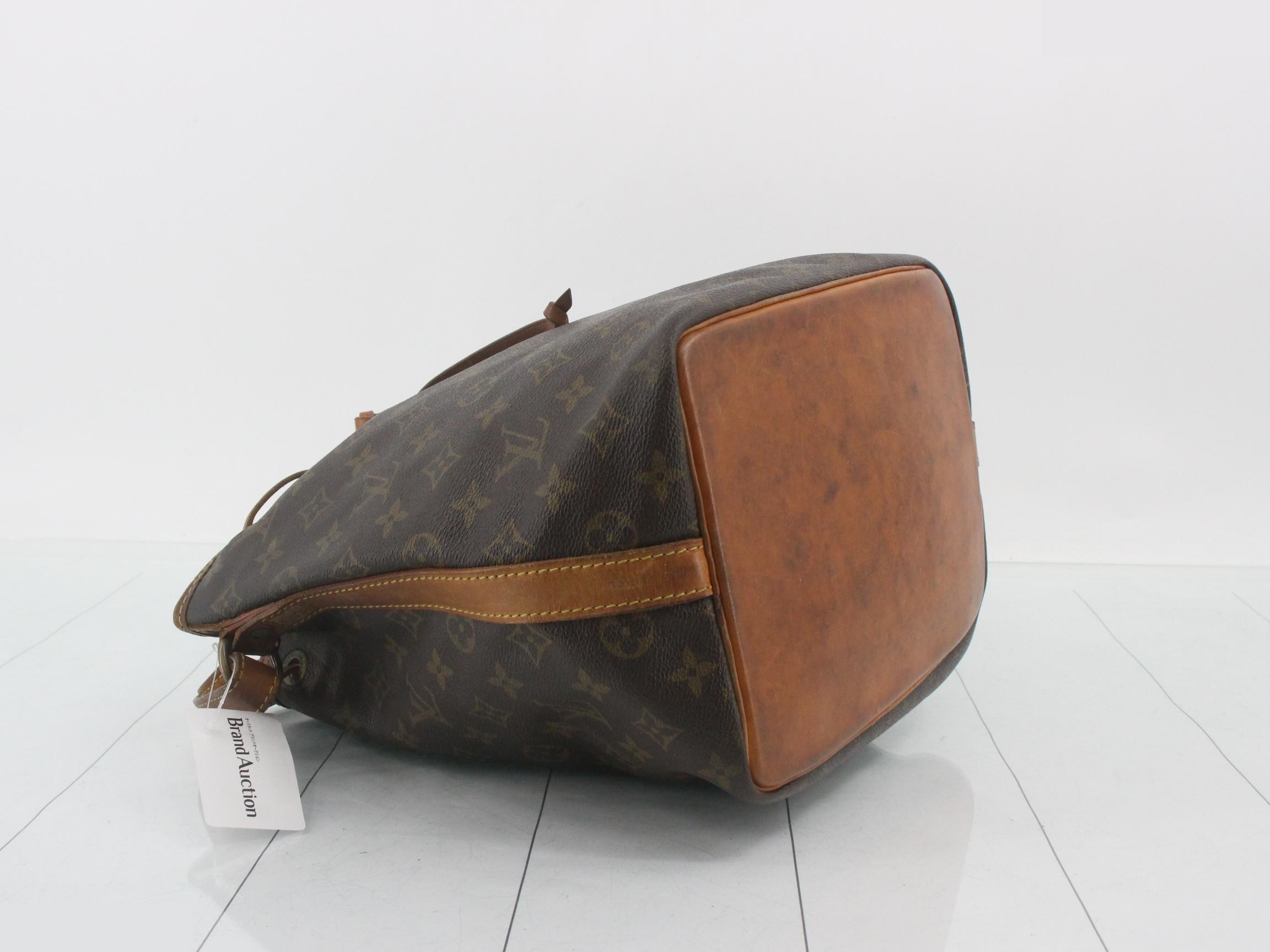 Monogram Petit Noé AR9001 (shows signs of wear and tear) — view 5