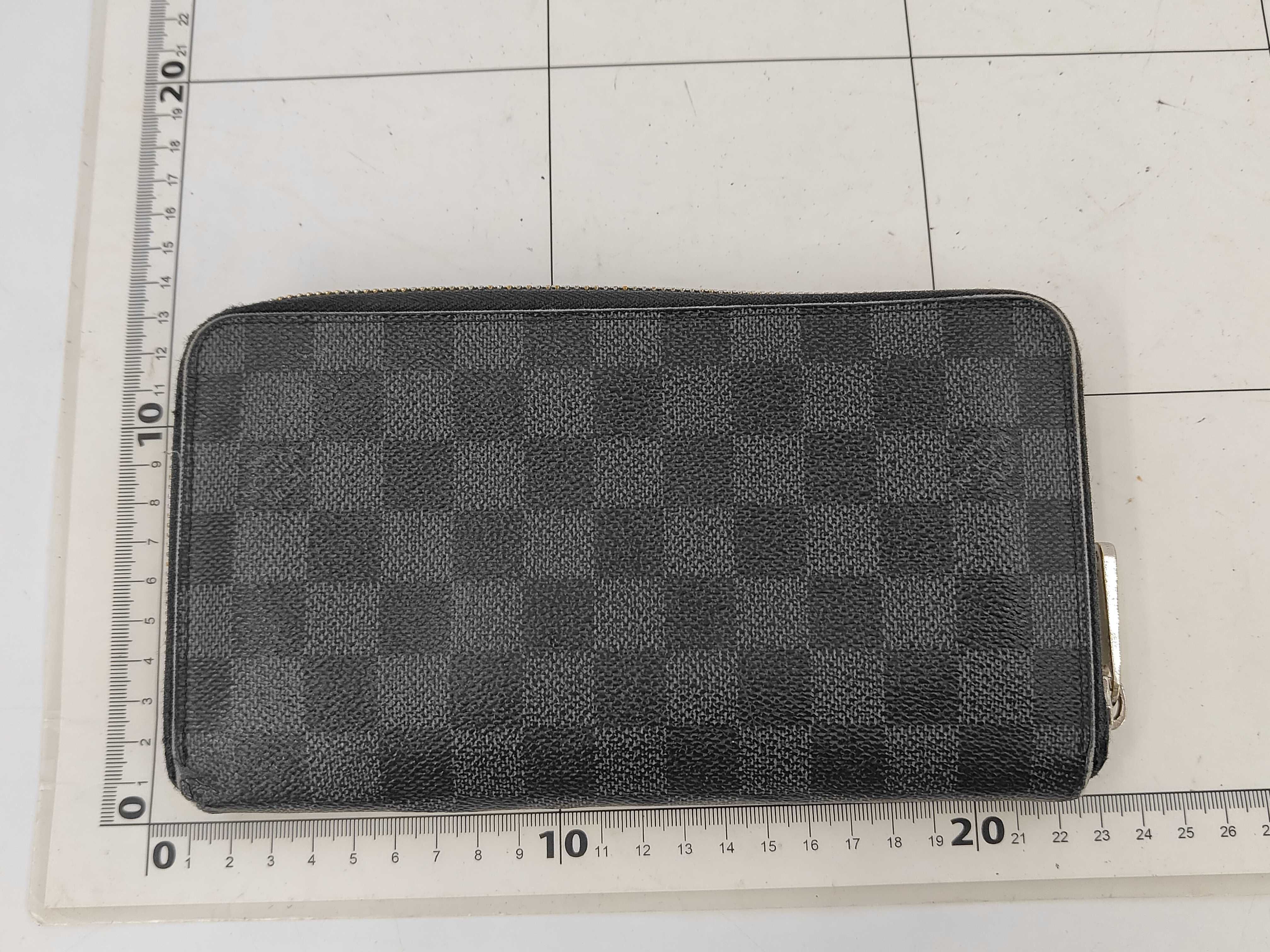 Damier Graphite LV Long Wallet Damier Graphite Wallet — view 2