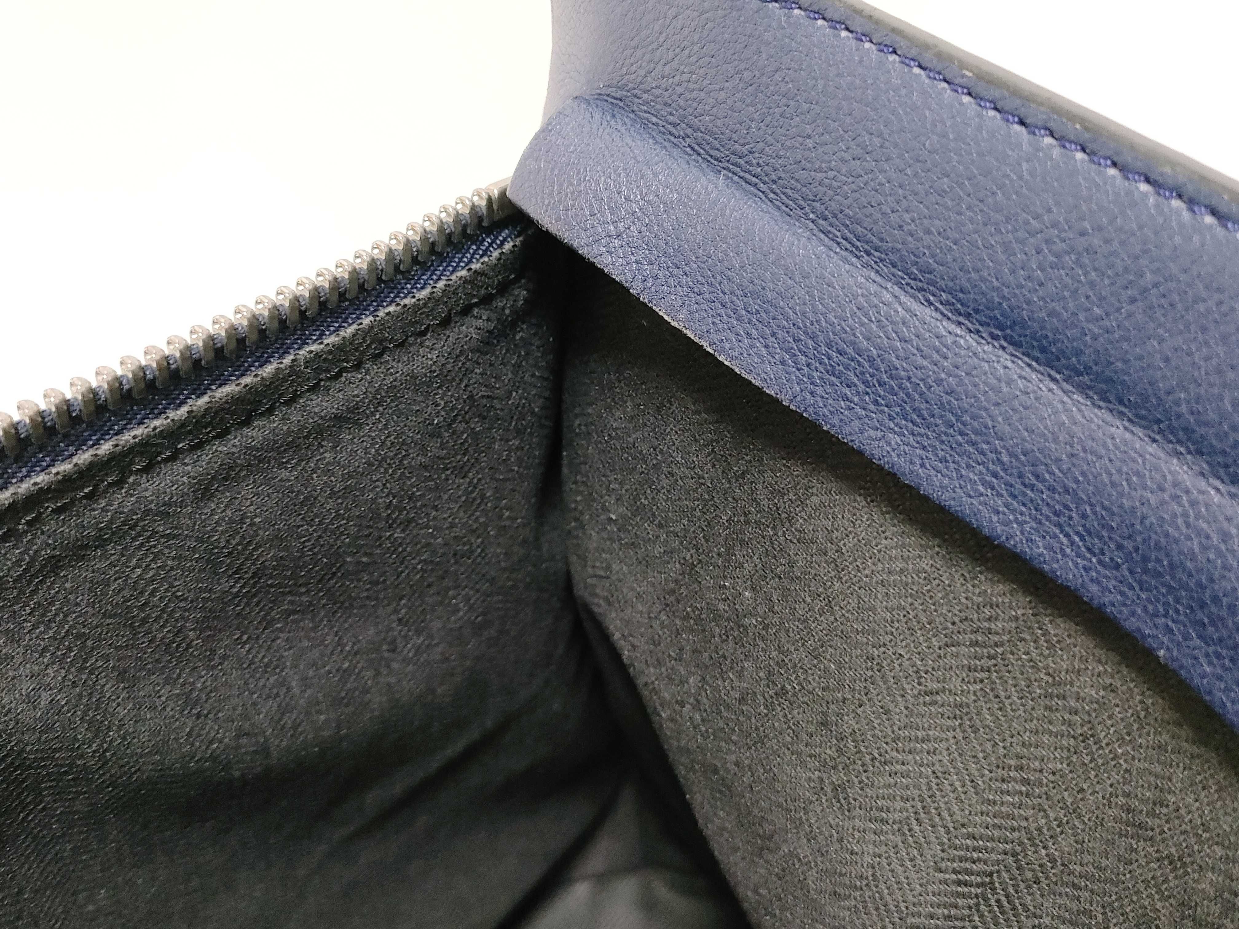 T Messenger Shoulder Bag, Blue — view 9