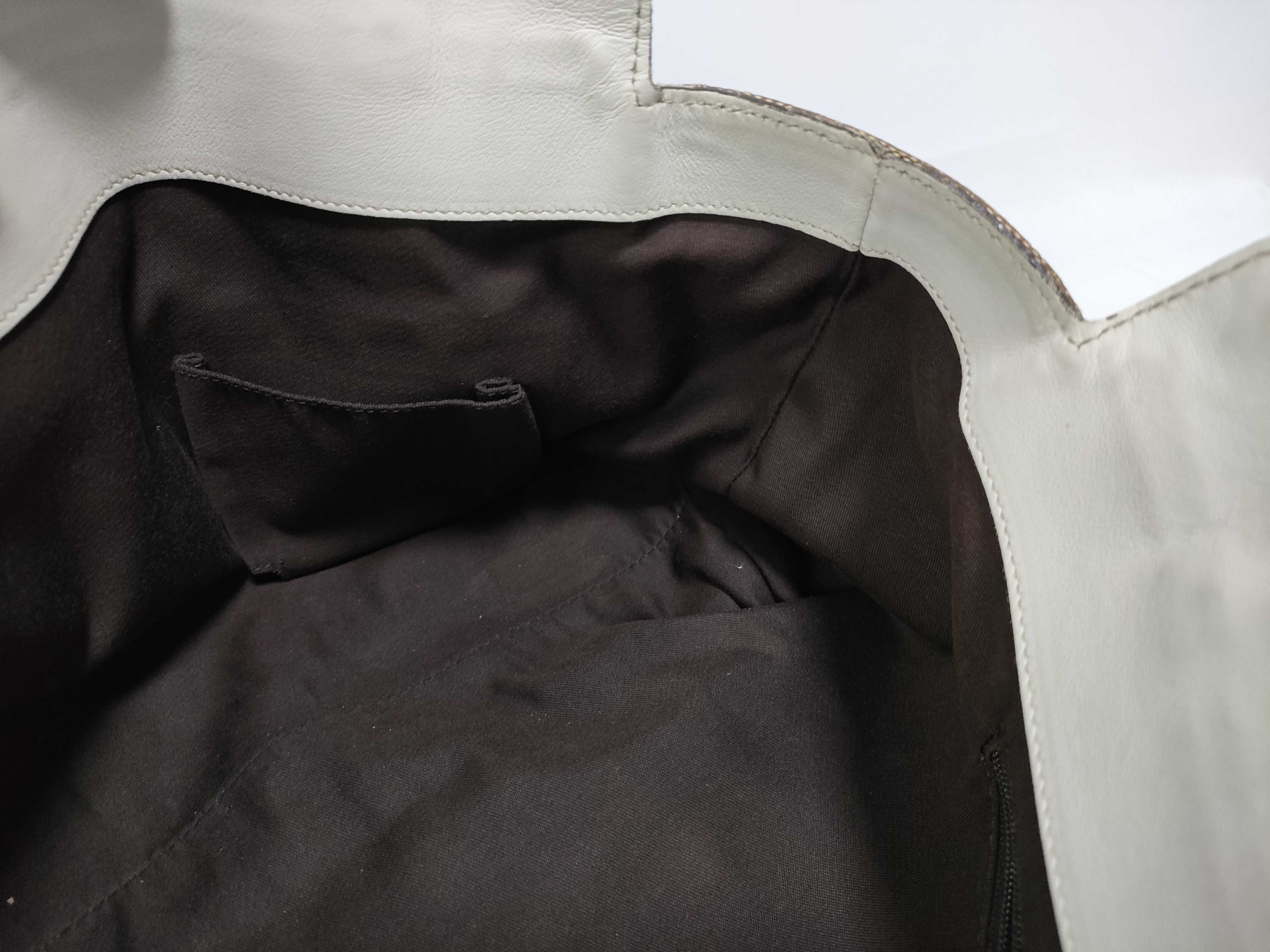 Abbey GG Canvas Tote Bag — view 13