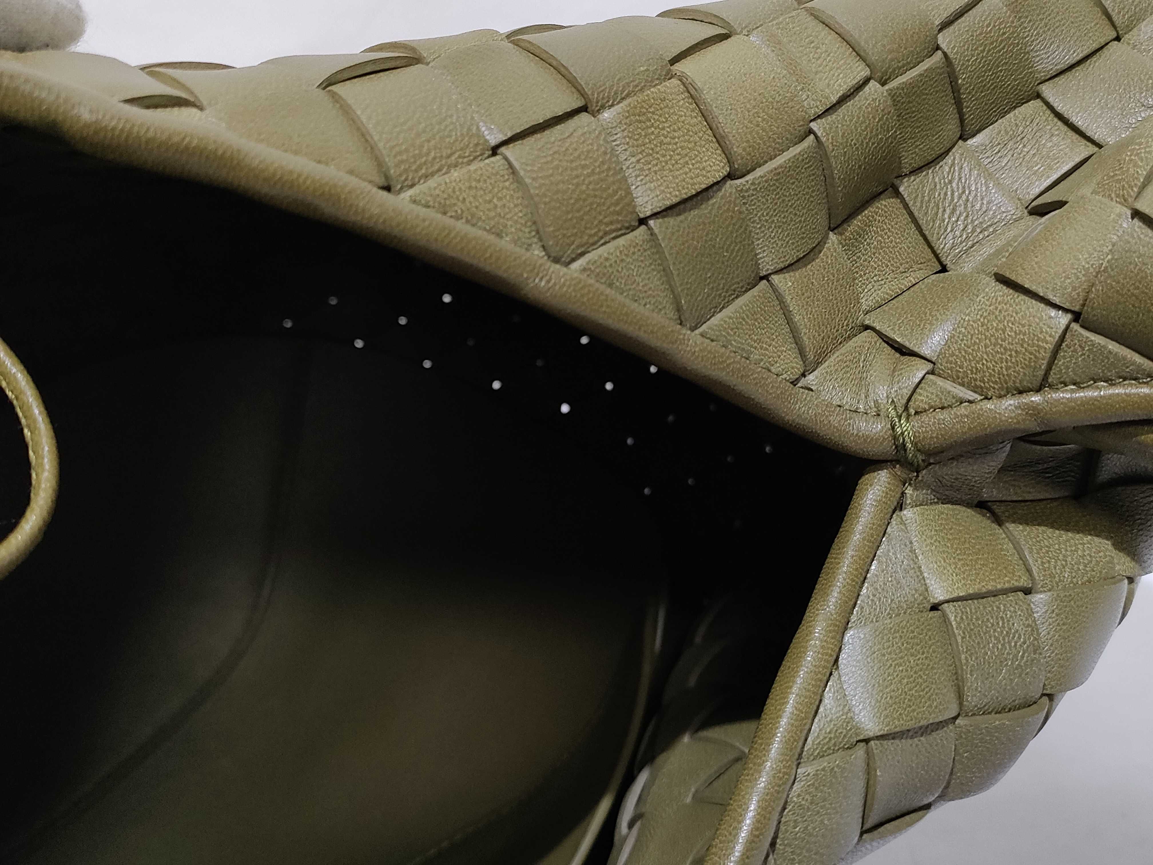 Intrecciato Baguette Bag Handbag — view 12
