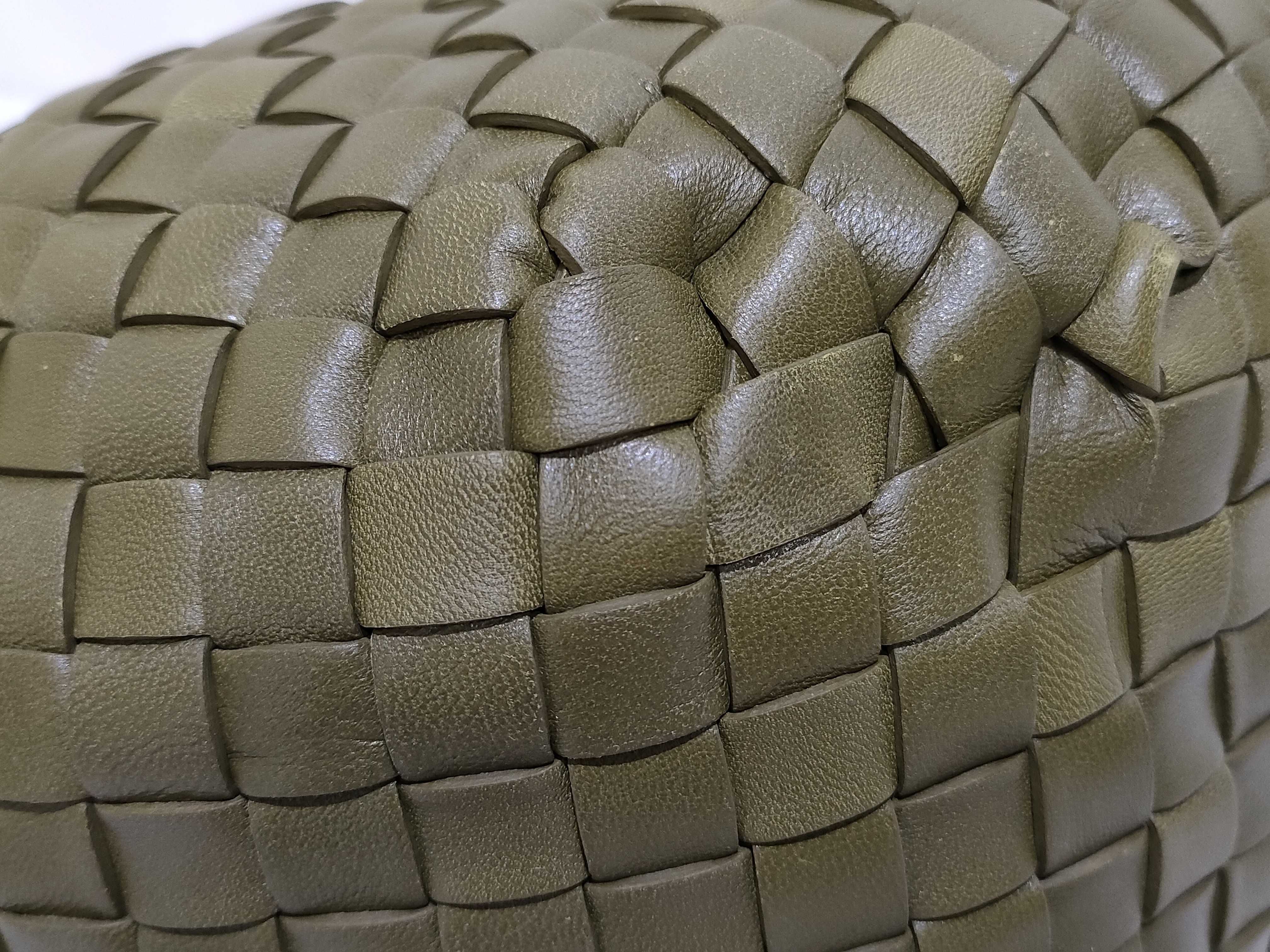 Intrecciato Baguette Bag Handbag — view 6