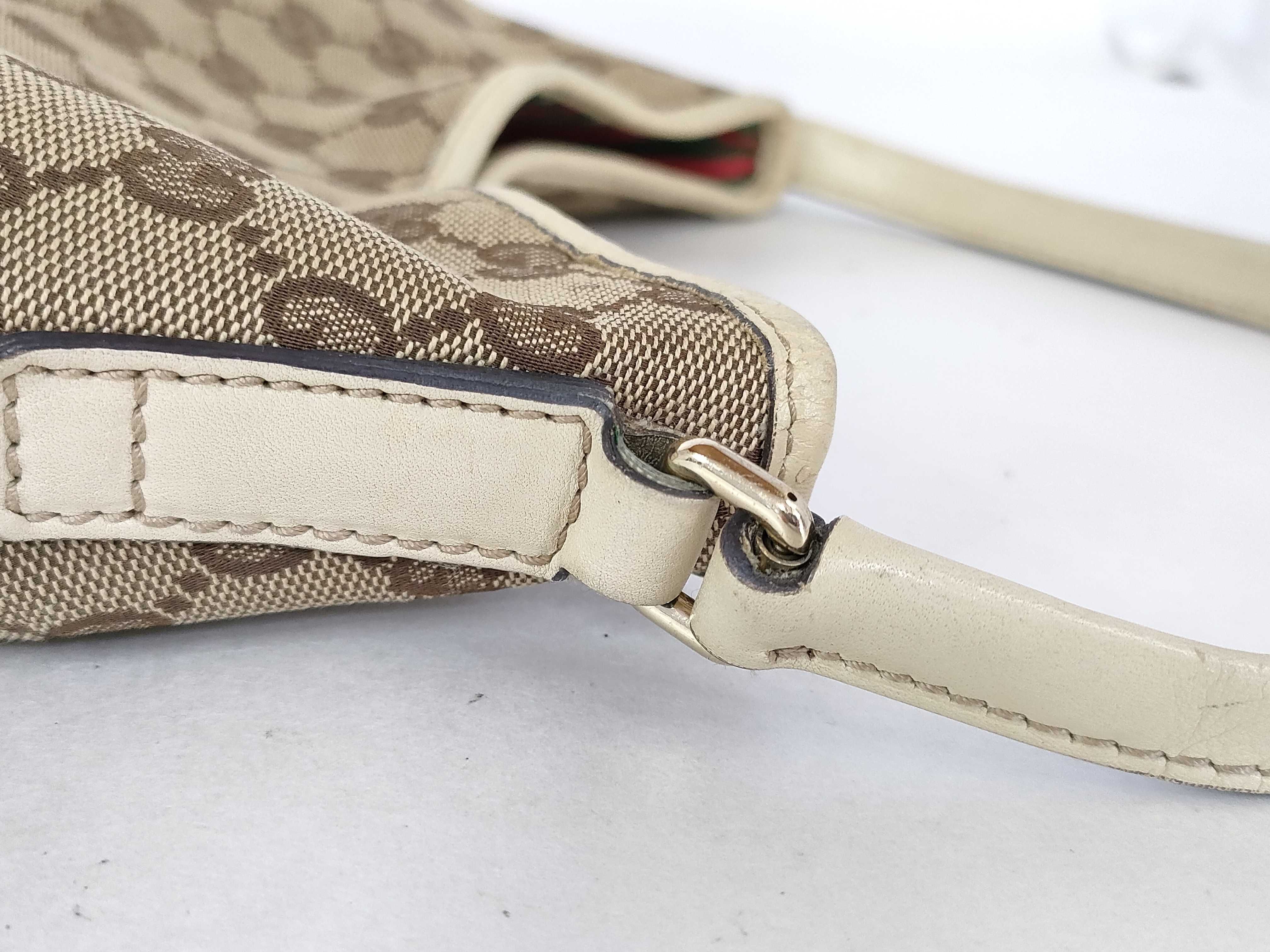 GG Canvas New Brit 169947 Leather Shoulder Bag Handbag — view 5