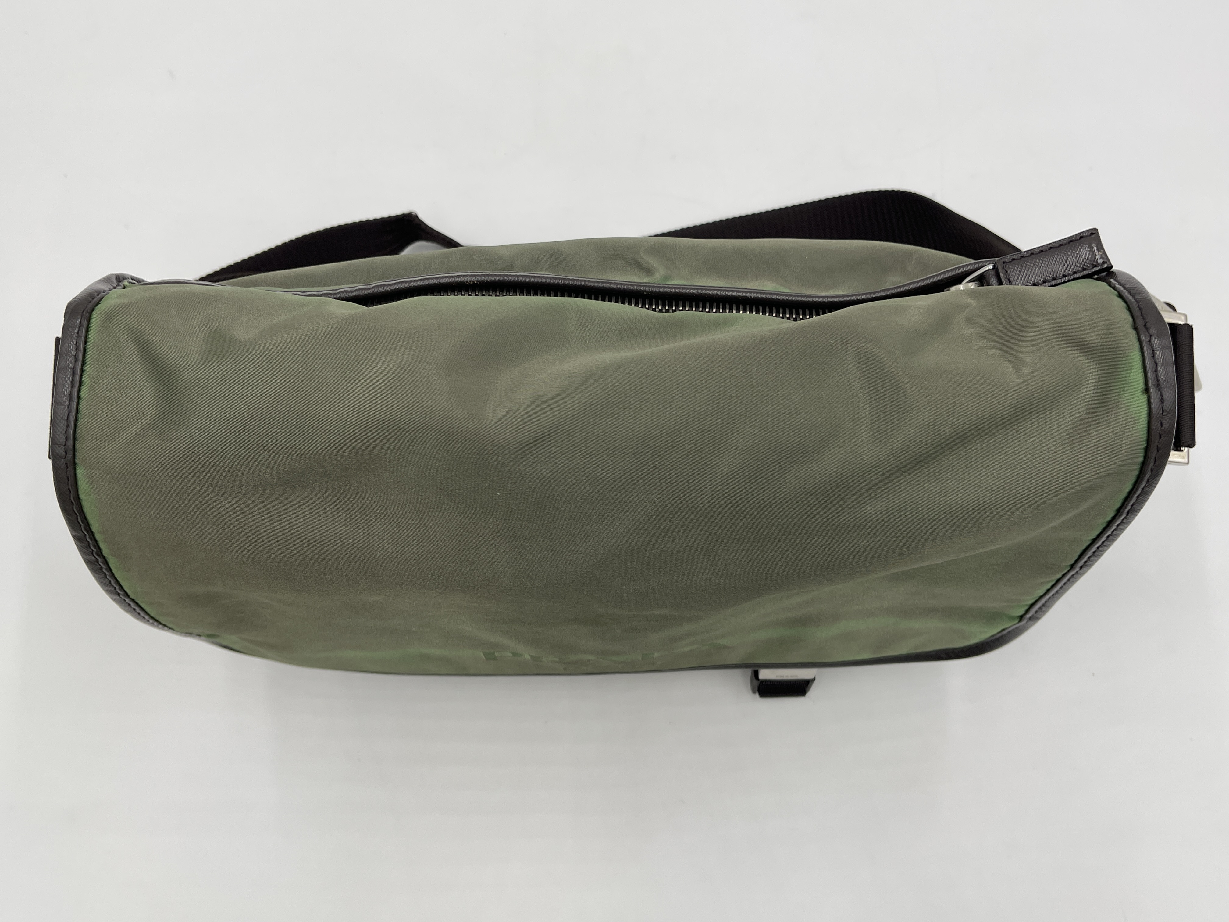 Nylon Messenger Khaki VA0768 NYLON LOGO JACQ Shoulder Bag — view 5