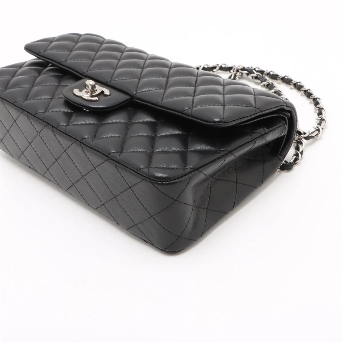 [Individually wrapped] Chanel Matelasse 25 Lambskin Double Flap Double Chain Bag Black Silver Hardware 13459001 13th Series A01112 — view 3