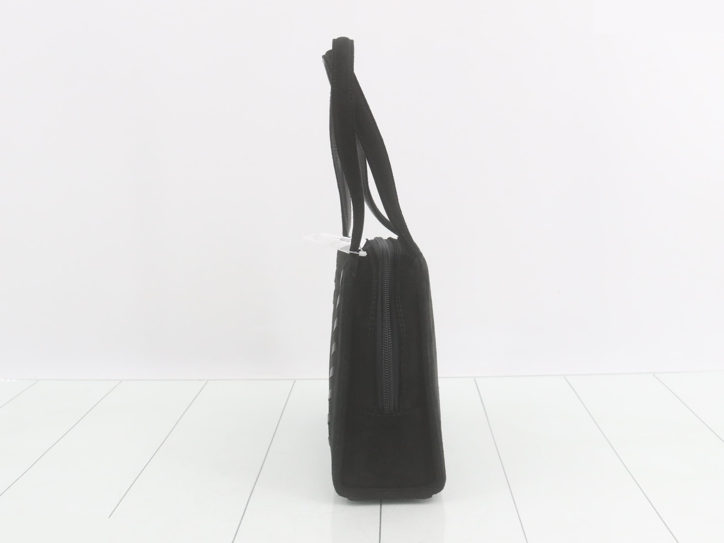 Rectangular handbag, approximately 22 cm wide — view 3