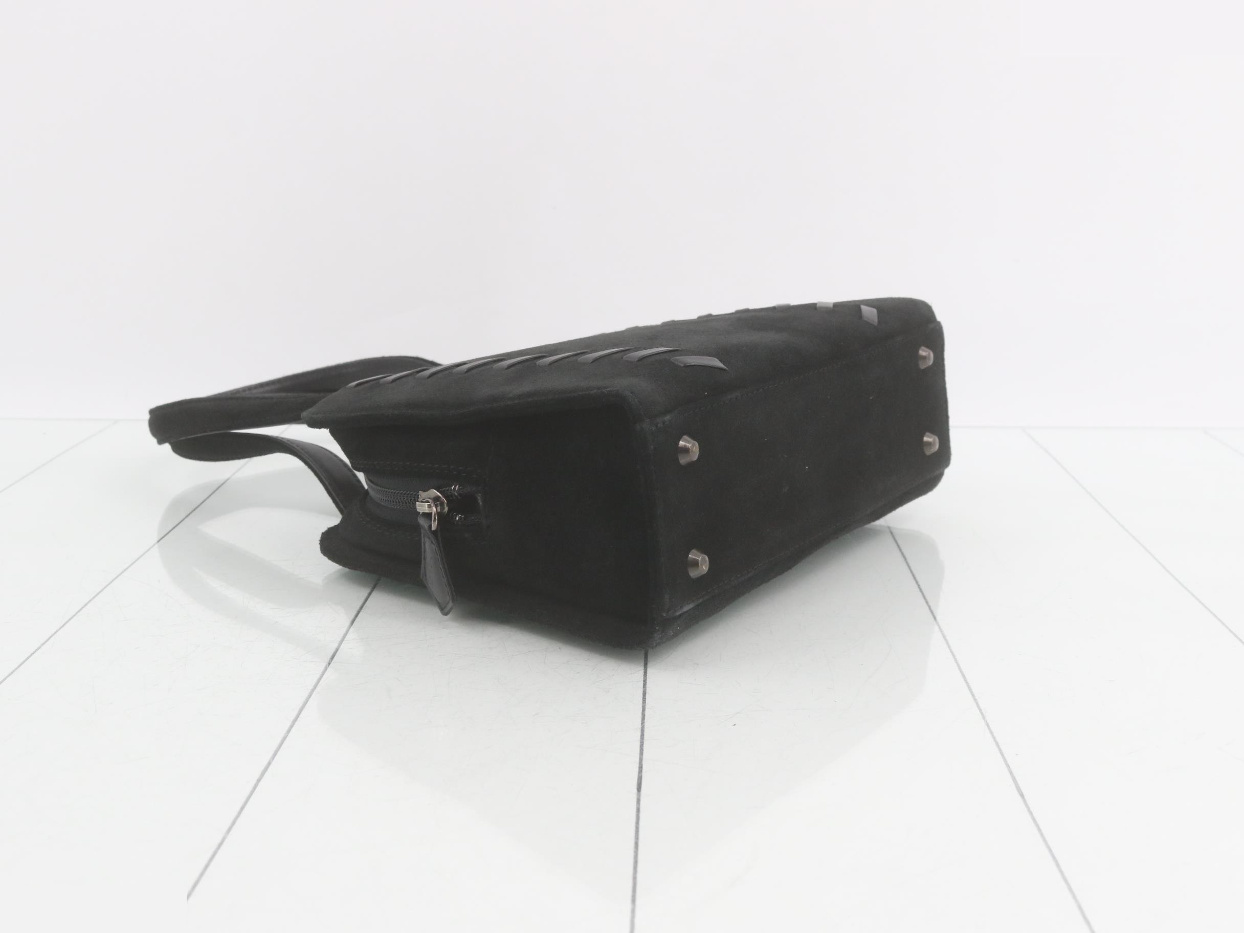 Rectangular handbag, approximately 22 cm wide — view 5