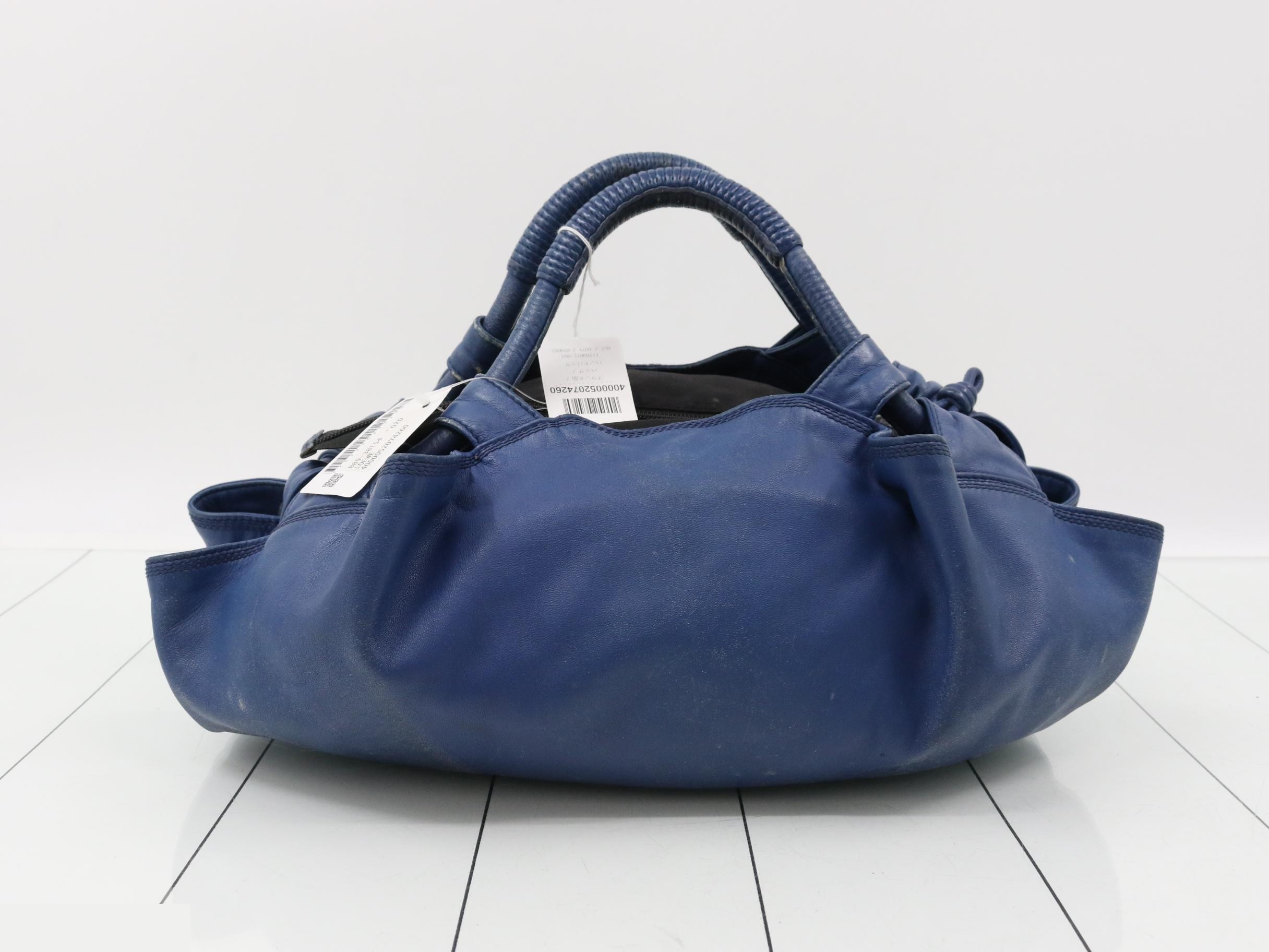 handbag — view 2