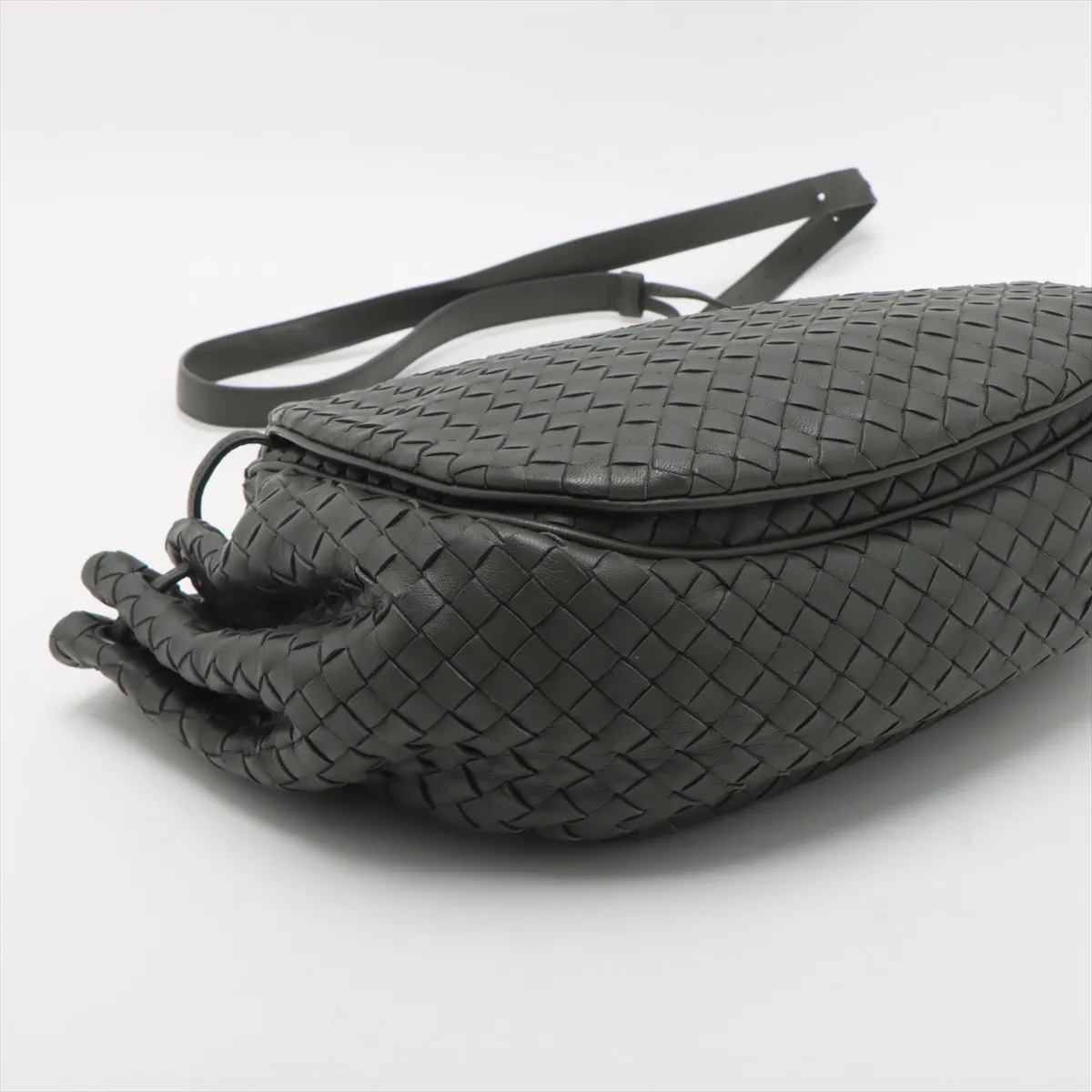 Intrecciato Leather Shoulder Bag Gray — view 4