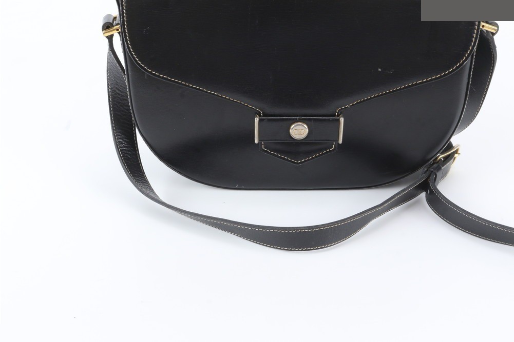 CD, metal fittings, leather shoulder bag — view 2