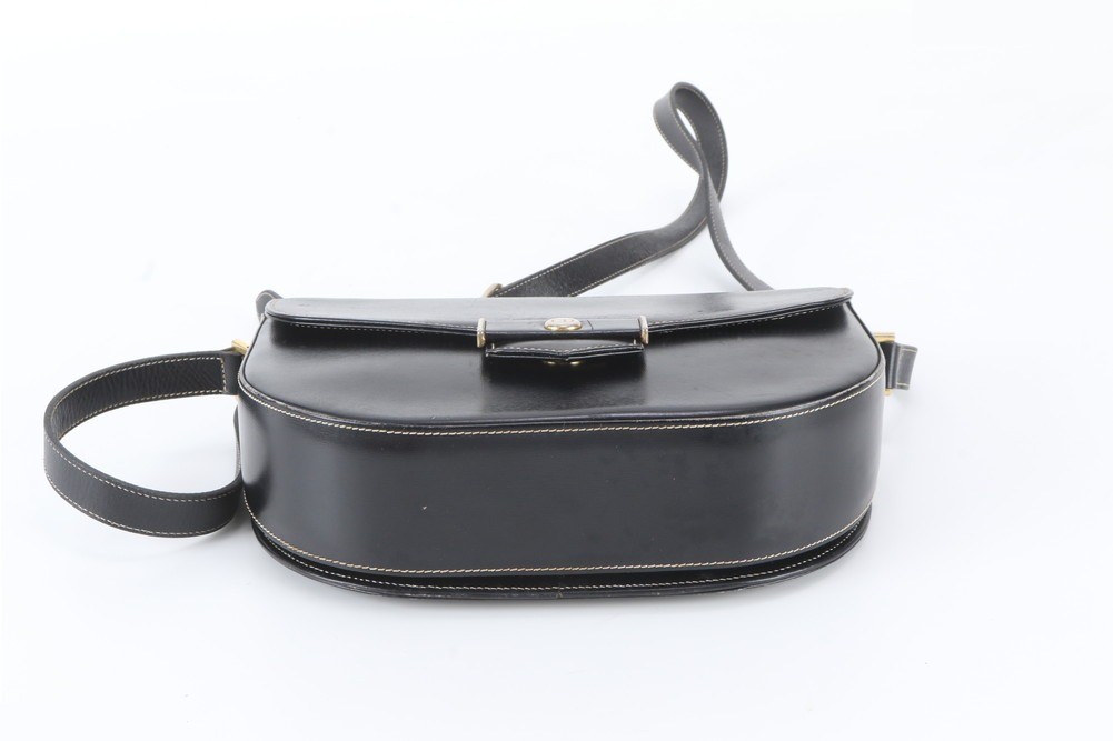 CD, metal fittings, leather shoulder bag — view 6