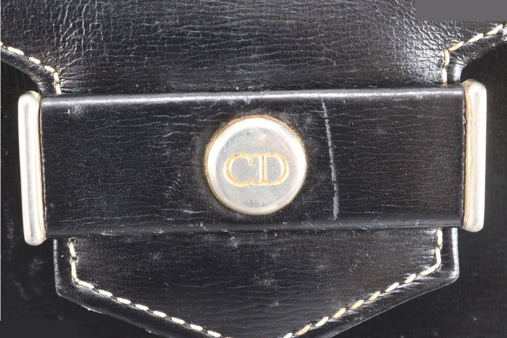 CD, metal fittings, leather shoulder bag — view 8