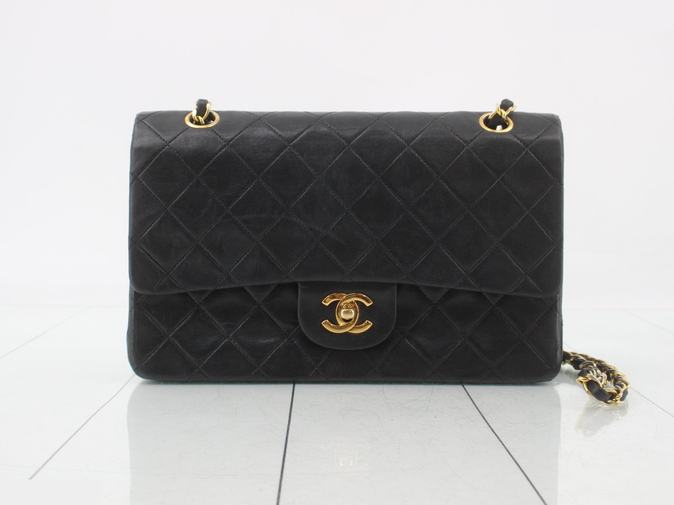 Matelassé Double Flap Chain Shoulder Bag