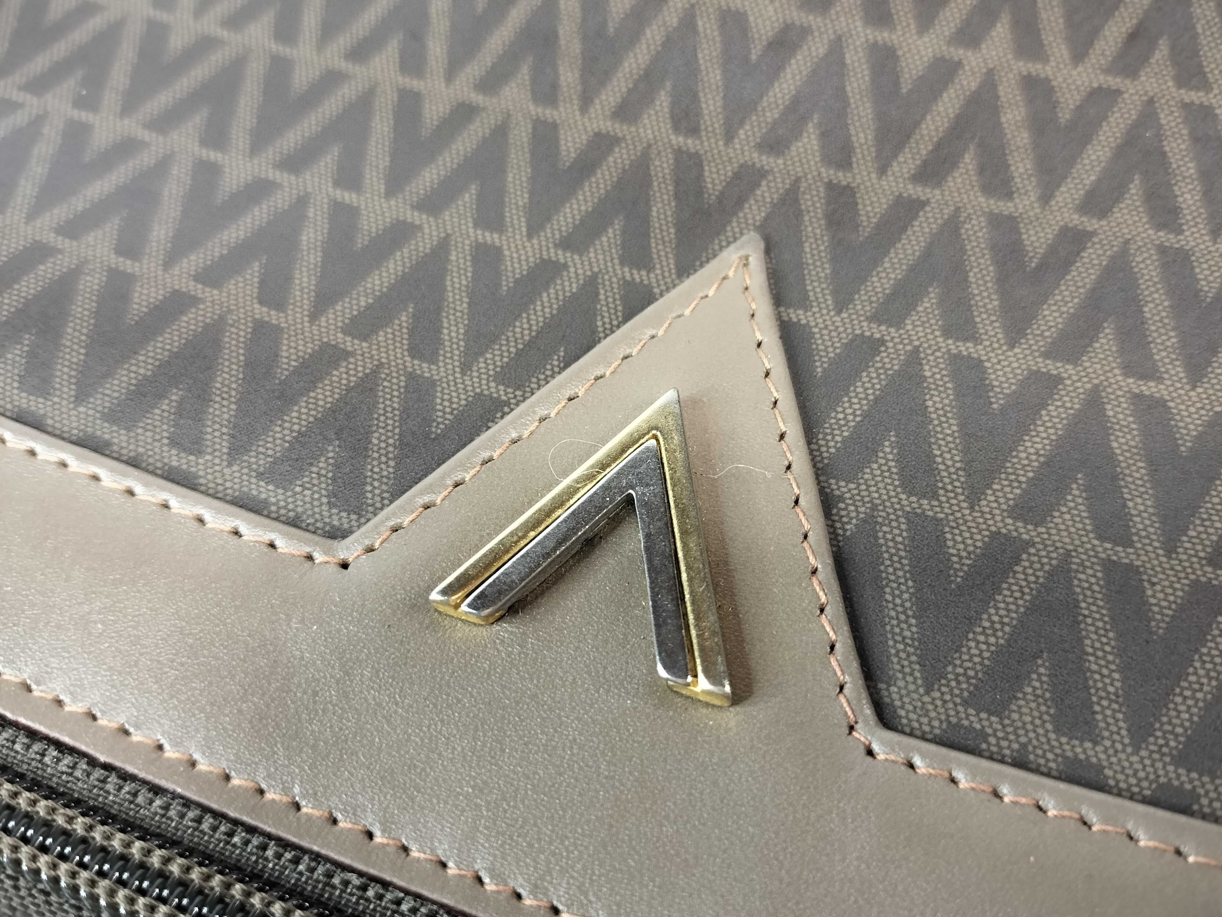 MARIO Valentino V-logo brown clutch bag, second bag — view 10