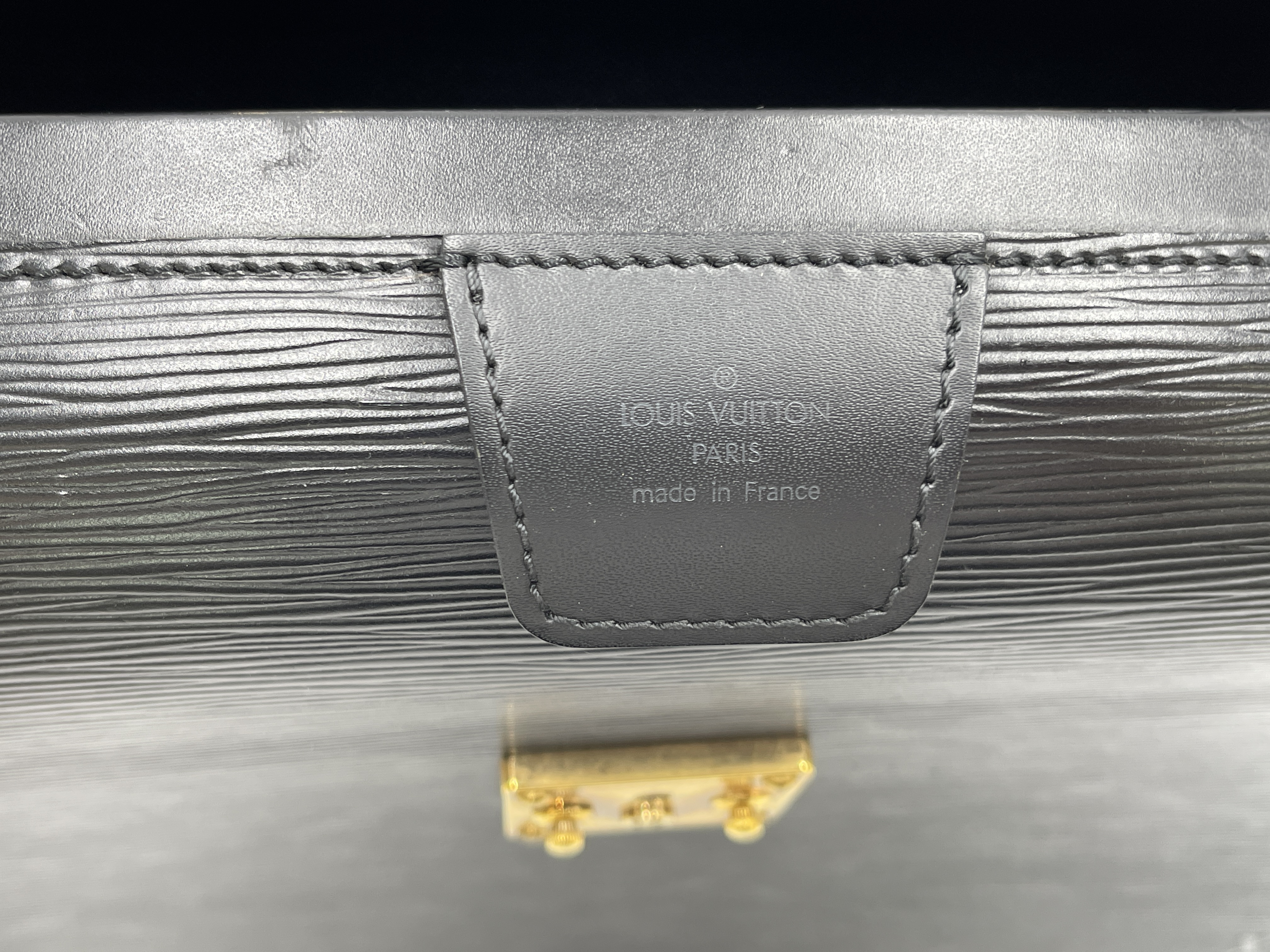 Epi Serviette Fermoir M54352 Business Bag — view 9