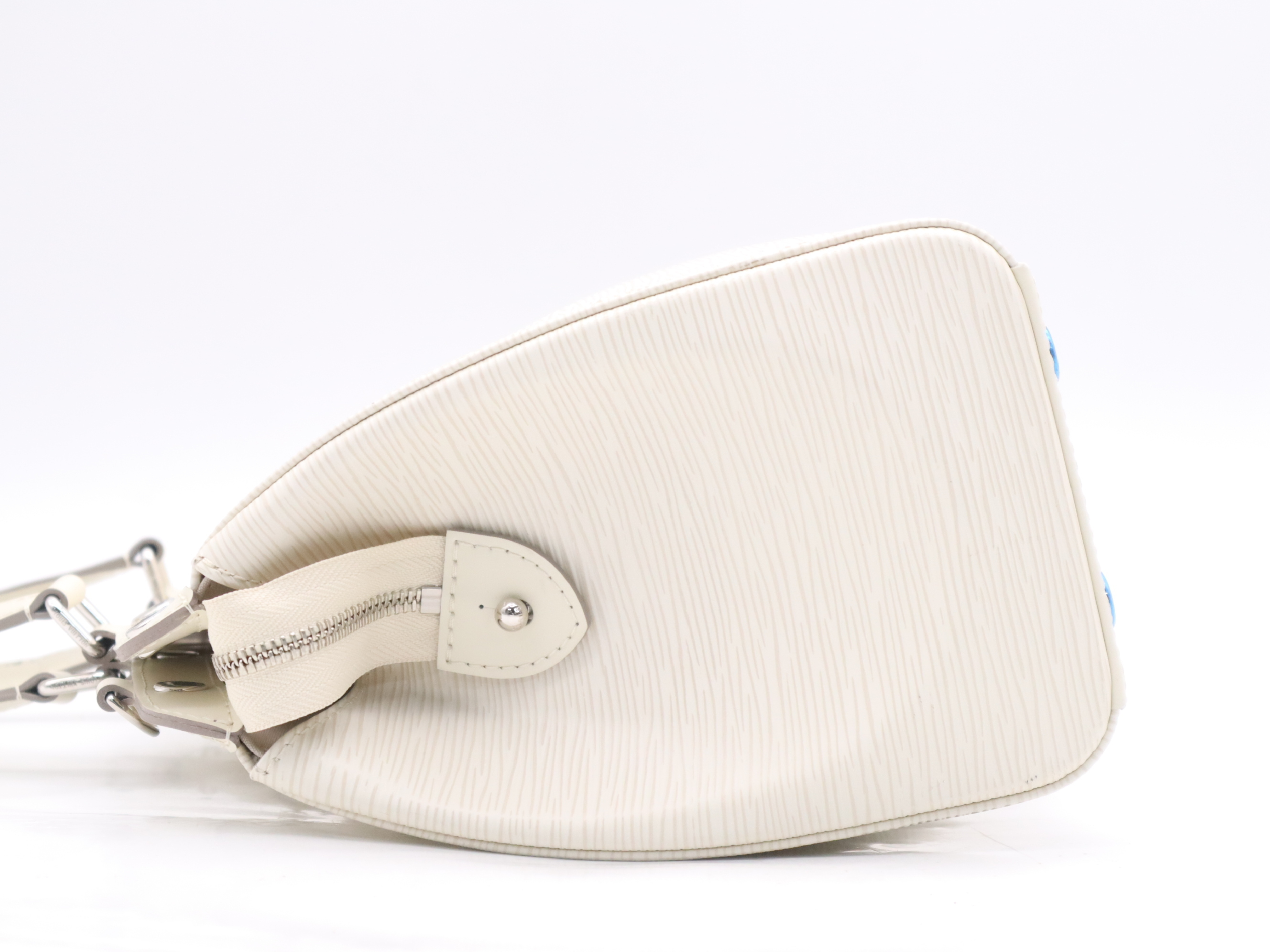 M40330 Epi Blair MM Handbag — view 3