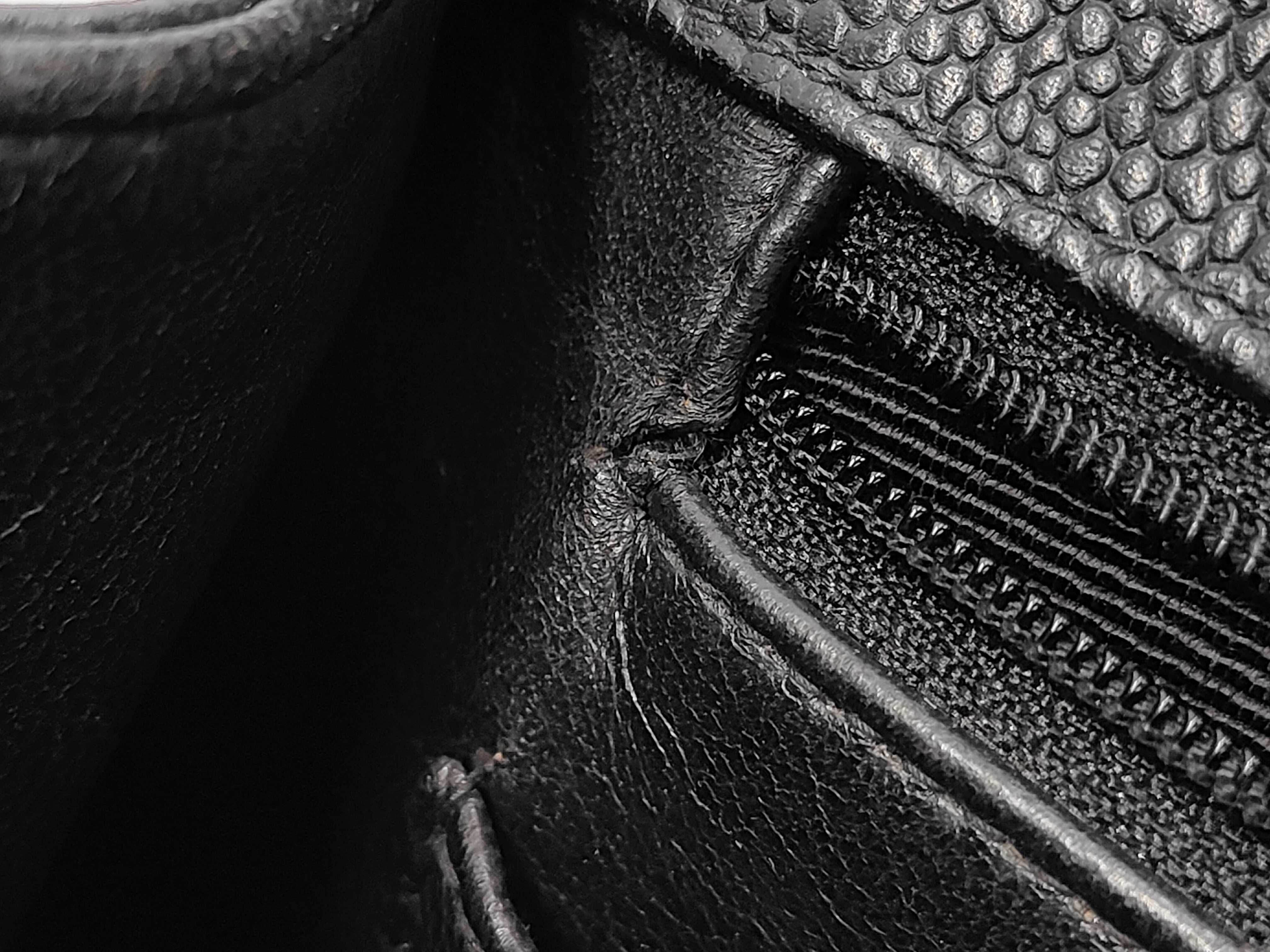 Caviar Skin Shoulder Bag — view 12