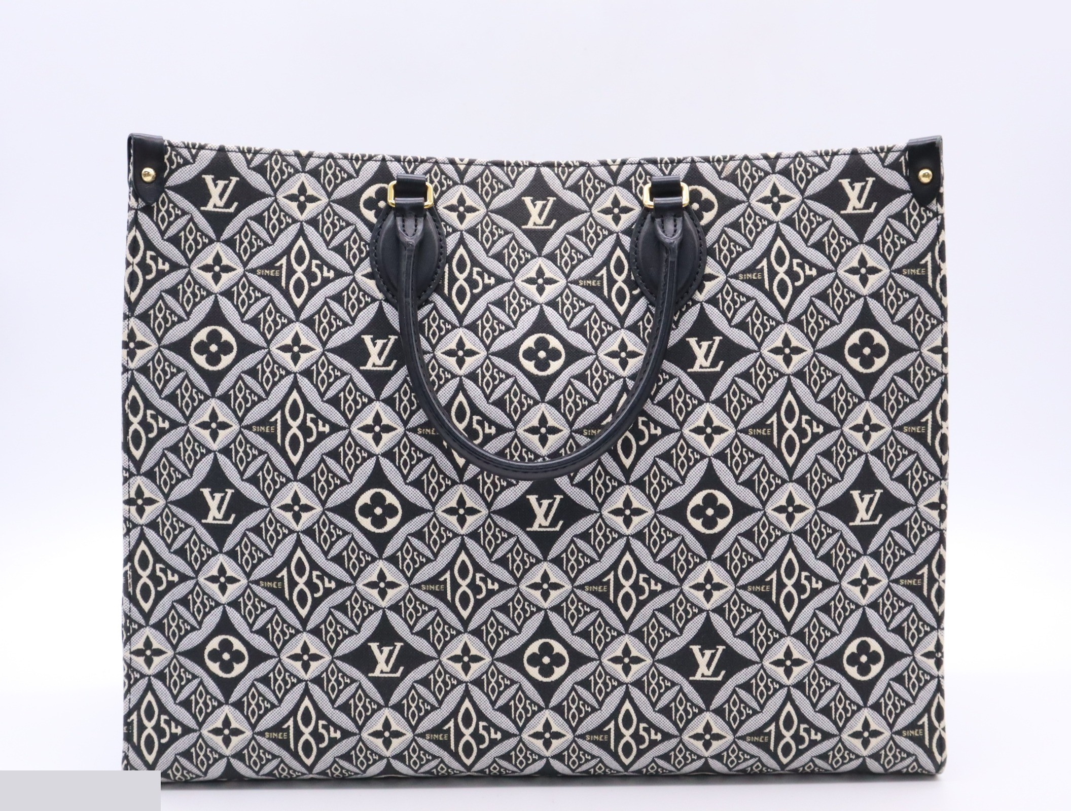 Monogram Jacquard OnTheGo GM SINCE 1854 — view 2