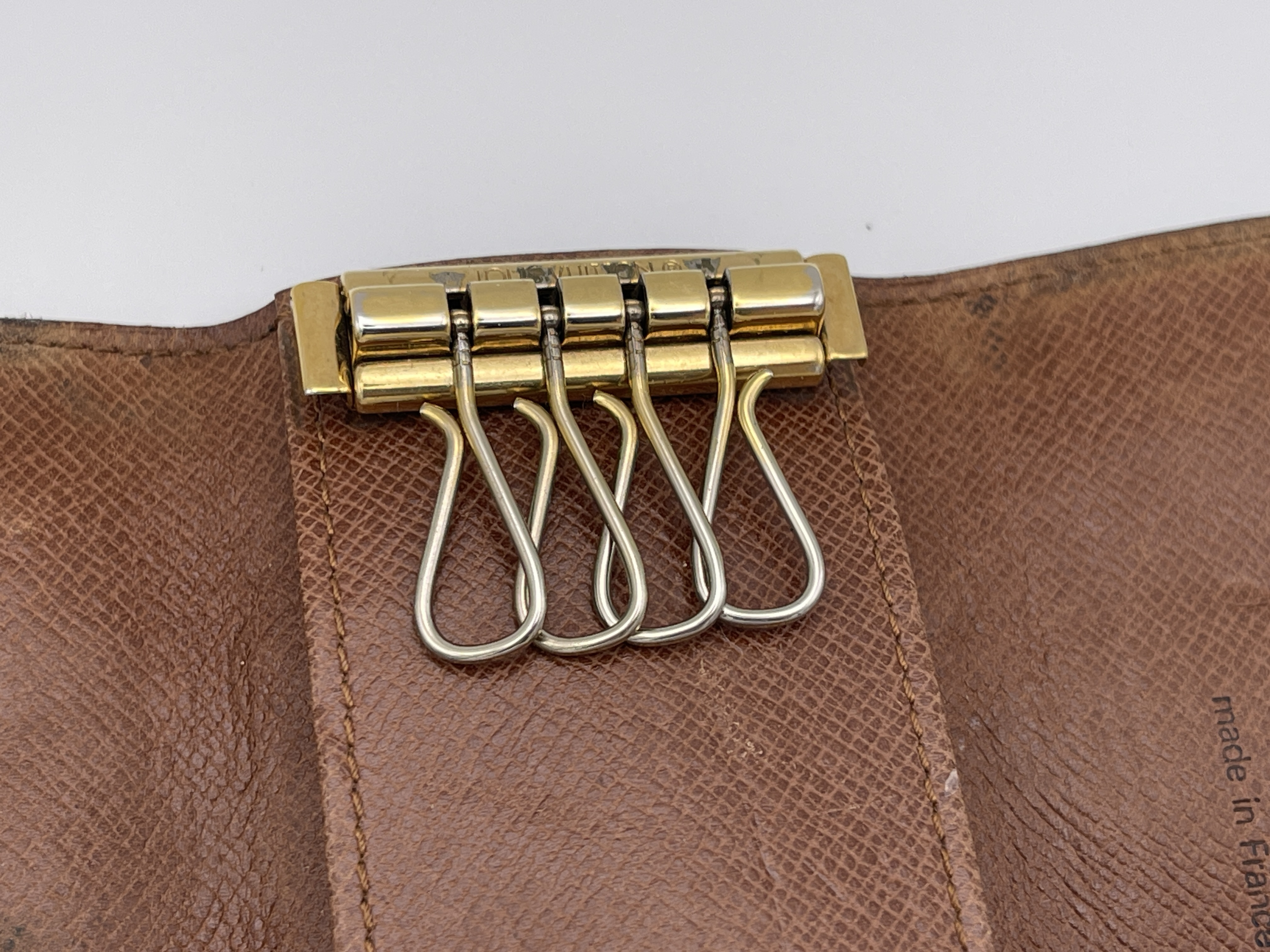 Monogram Multicles 4 M62631 TH0937 Key Case — view 5