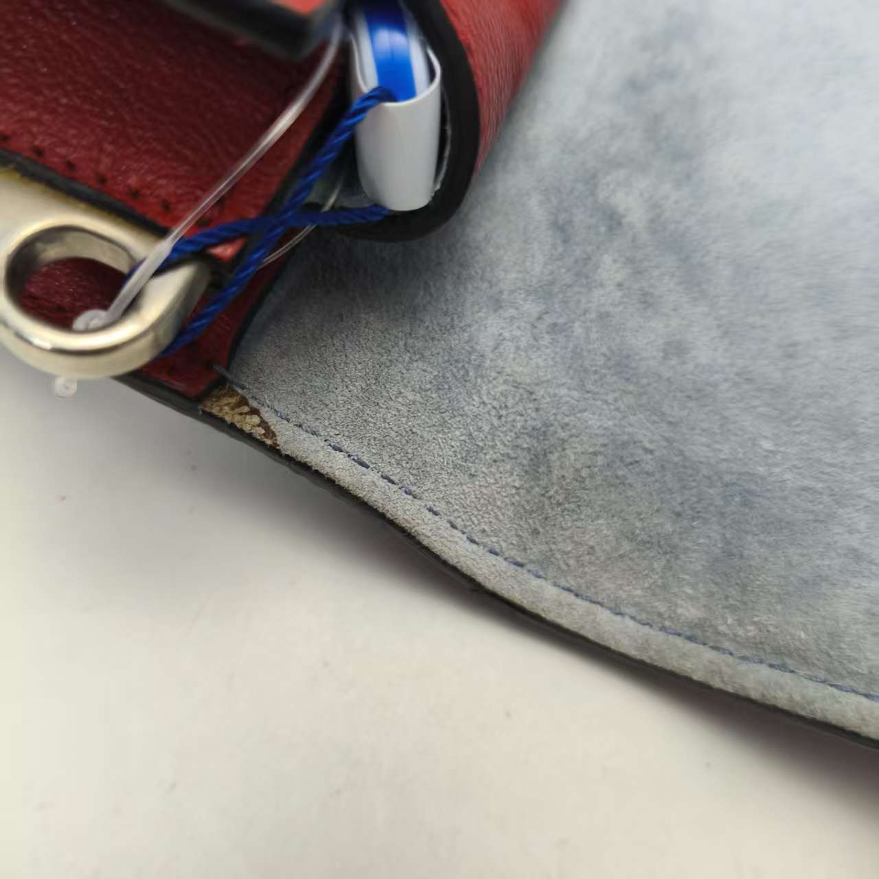 【*Shipped from: China*】PRADA Leather Shoulder Bag — view 10