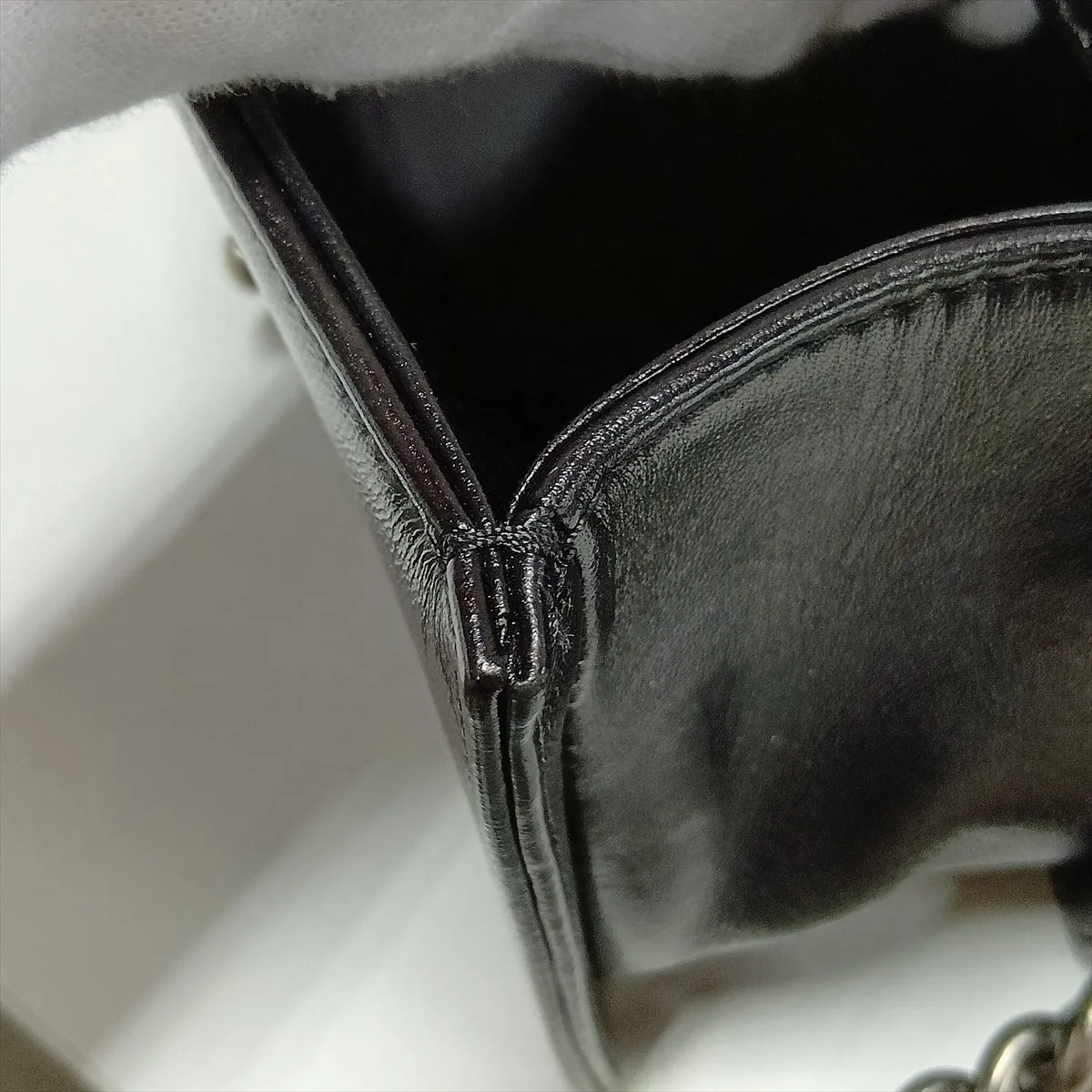 Boy Chanel 25 Lambskin Chain Shoulder Bag, Black with Gunmetal Hardware, 24831940, Serial Number 24, A67086 — view 12