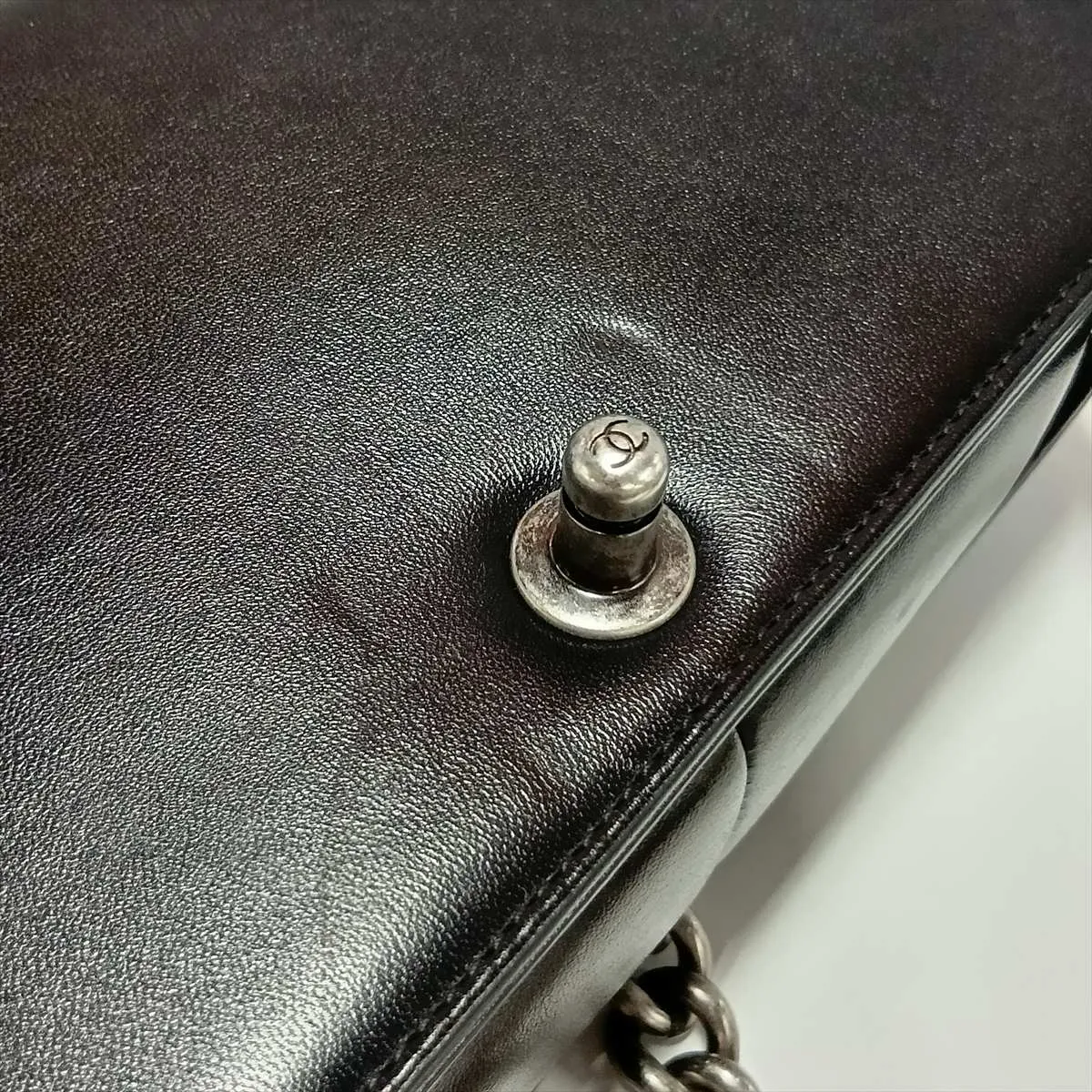 Boy Chanel 25 Lambskin Chain Shoulder Bag, Black with Gunmetal Hardware, 24831940, Serial Number 24, A67086 — view 14