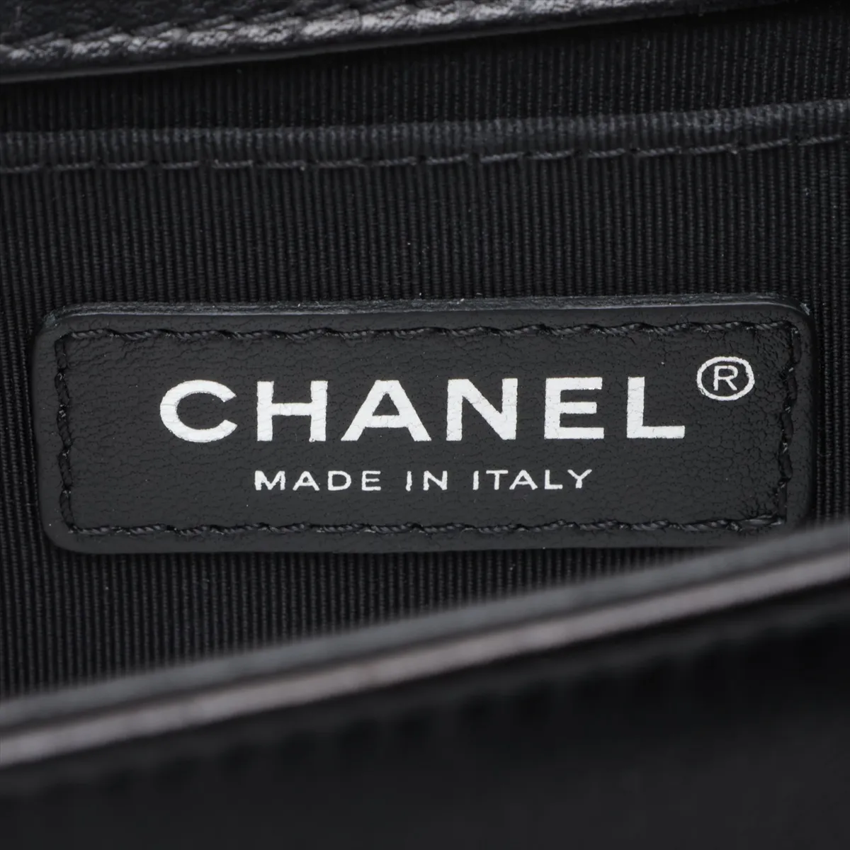 Boy Chanel 25 Lambskin Chain Shoulder Bag, Black with Gunmetal Hardware, 24831940, Serial Number 24, A67086 — view 9