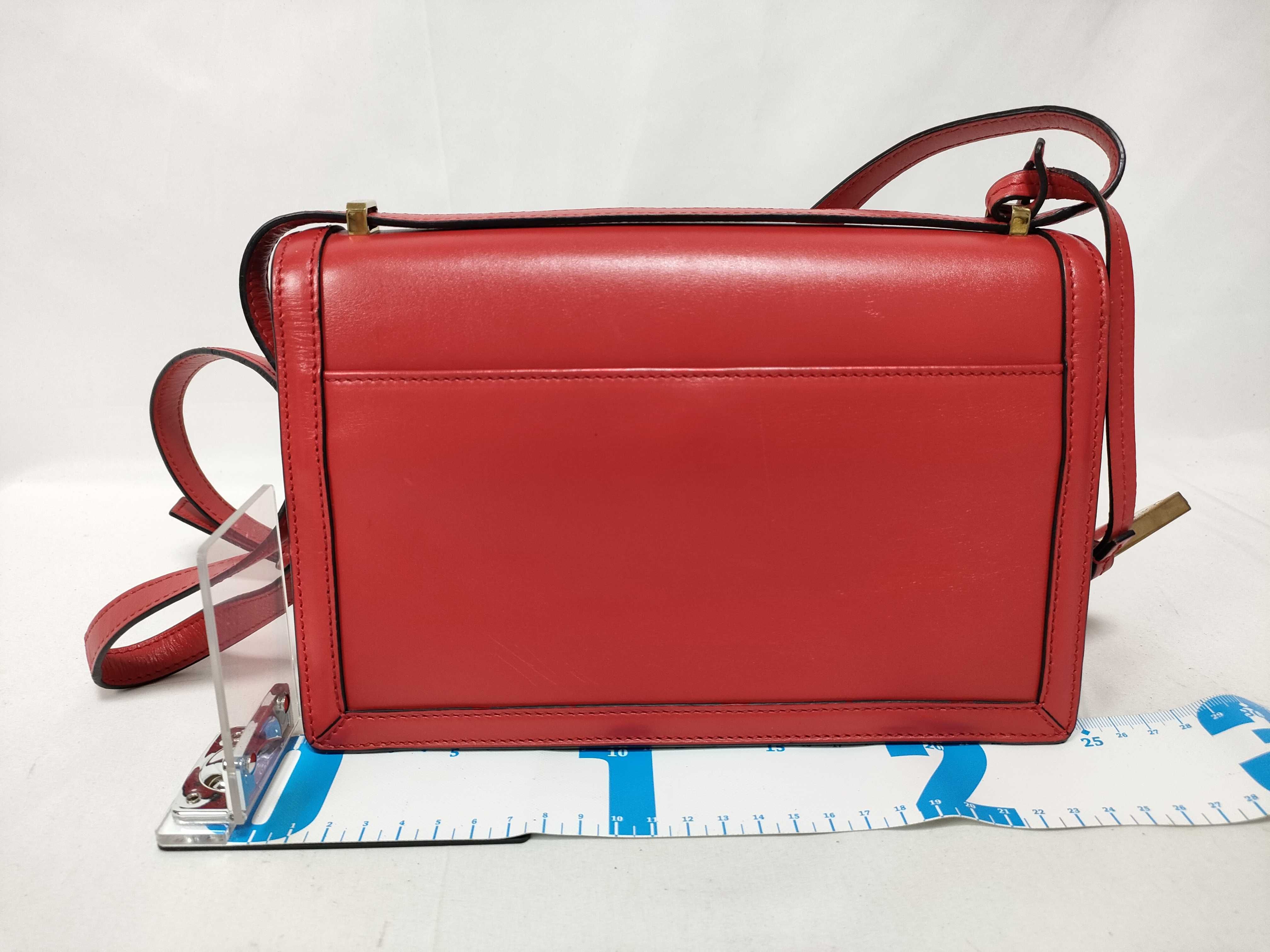 Barcelona Leather Shoulder Bag, Red — view 2