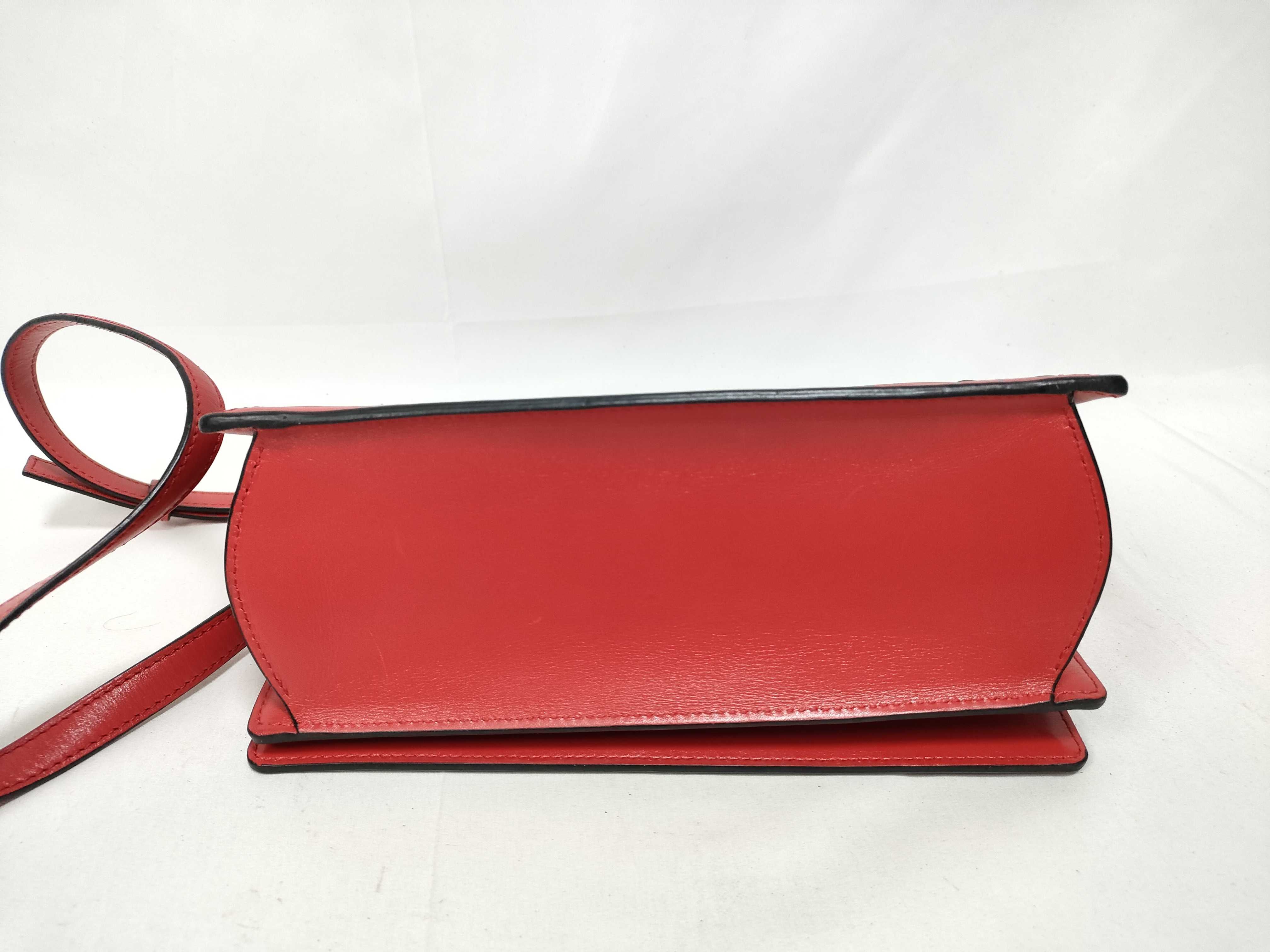 Barcelona Leather Shoulder Bag, Red — view 3